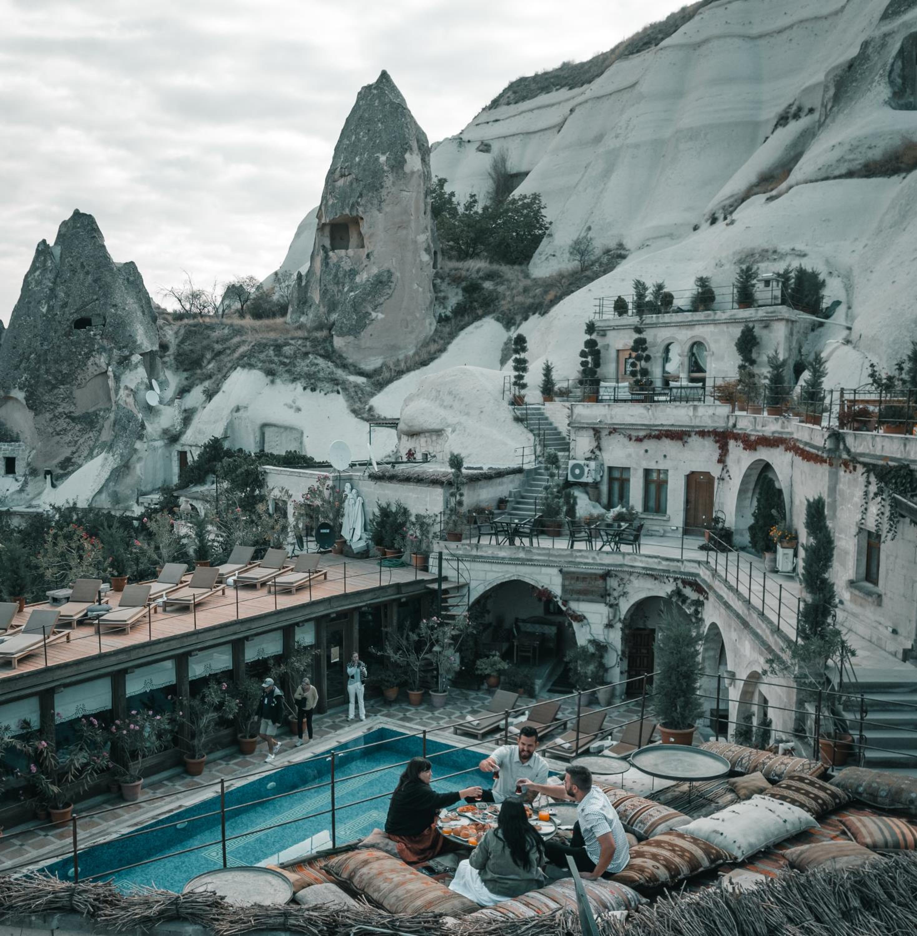 Local Cave House Hotel - Image 101
