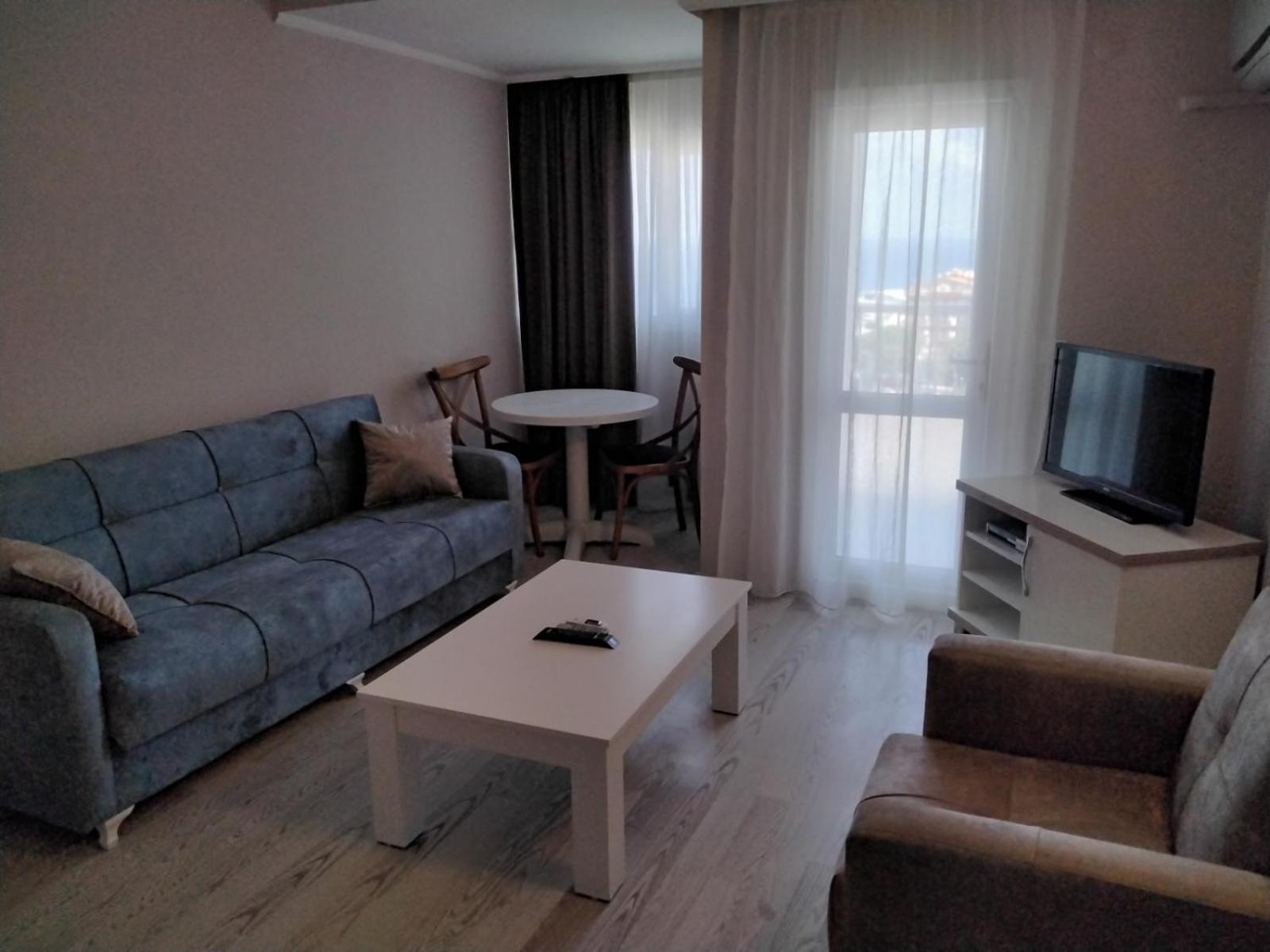Silver Tower Residence - Image 56