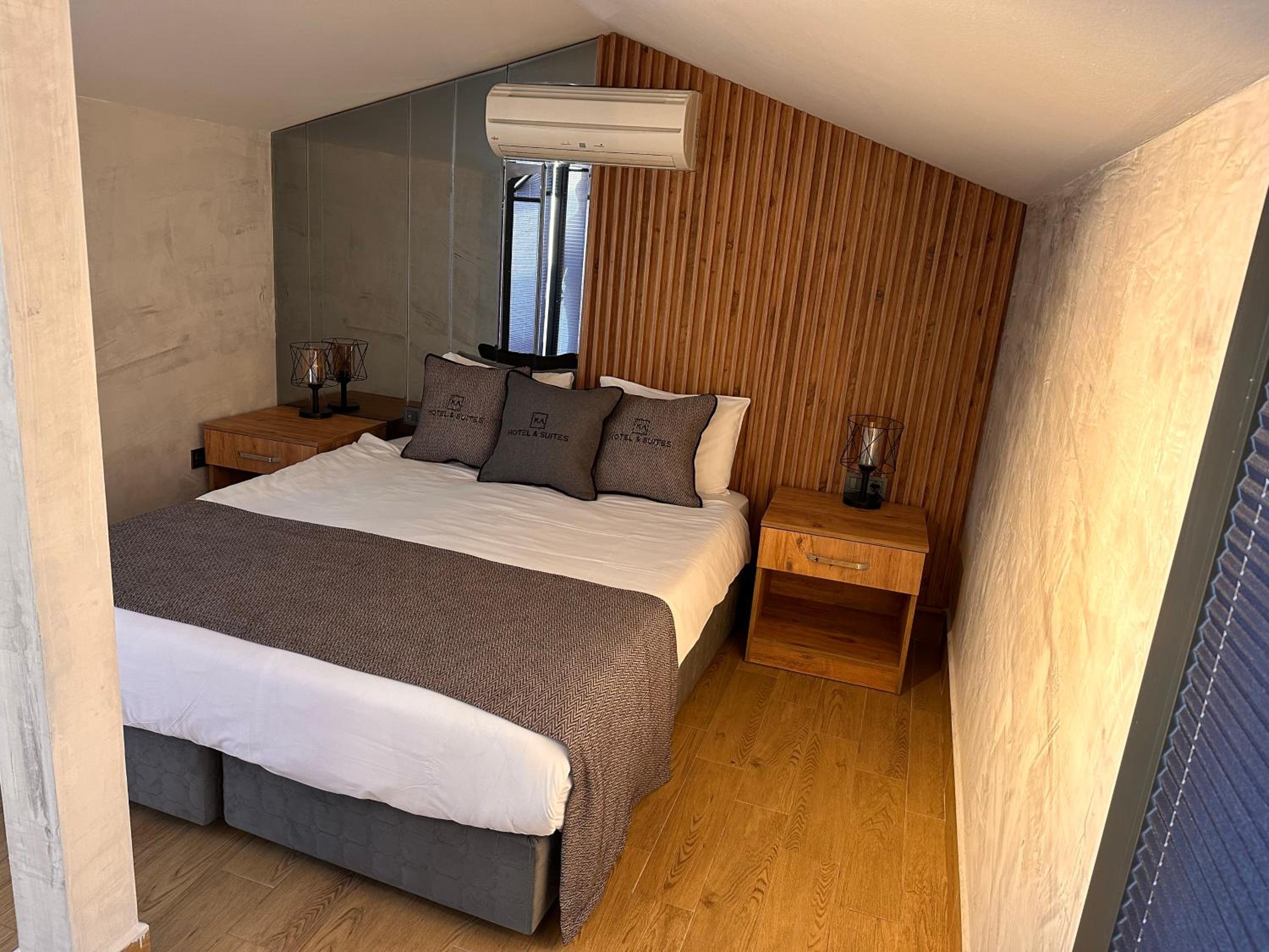 KA Hotel & Suites - Image 34
