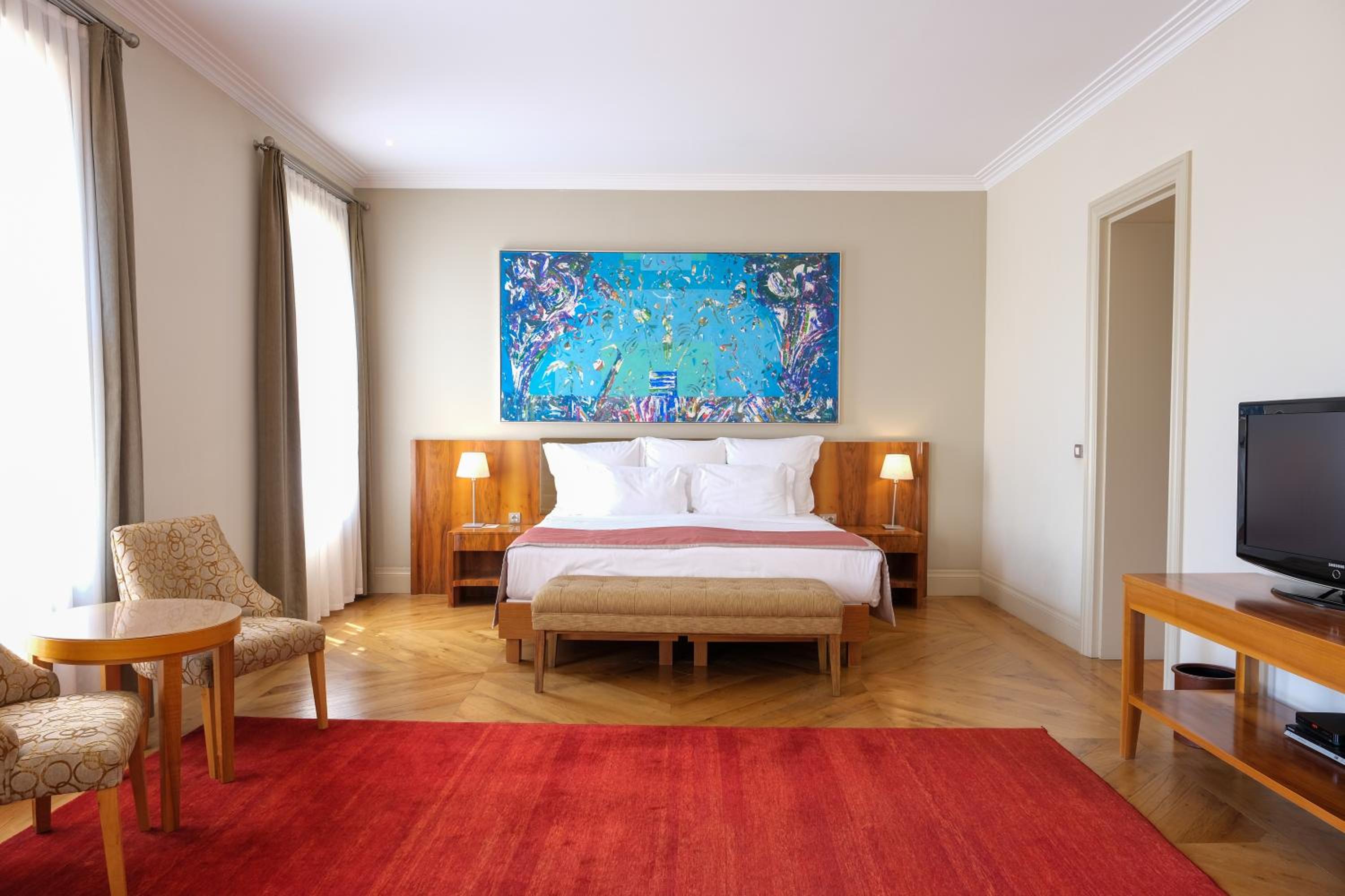 Tomtom Suites - Image 70