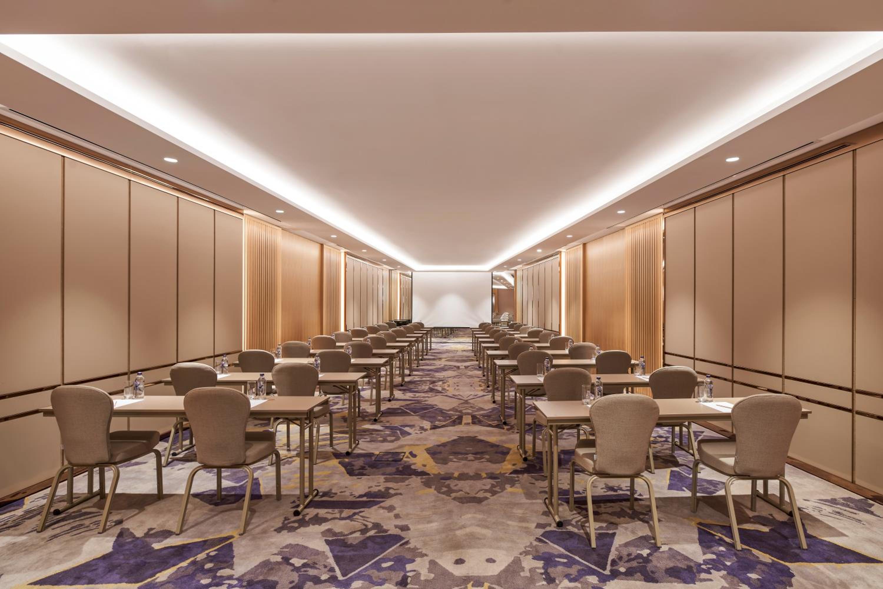 Mövenpick Hotel Istanbul Bosphorus - Image 121