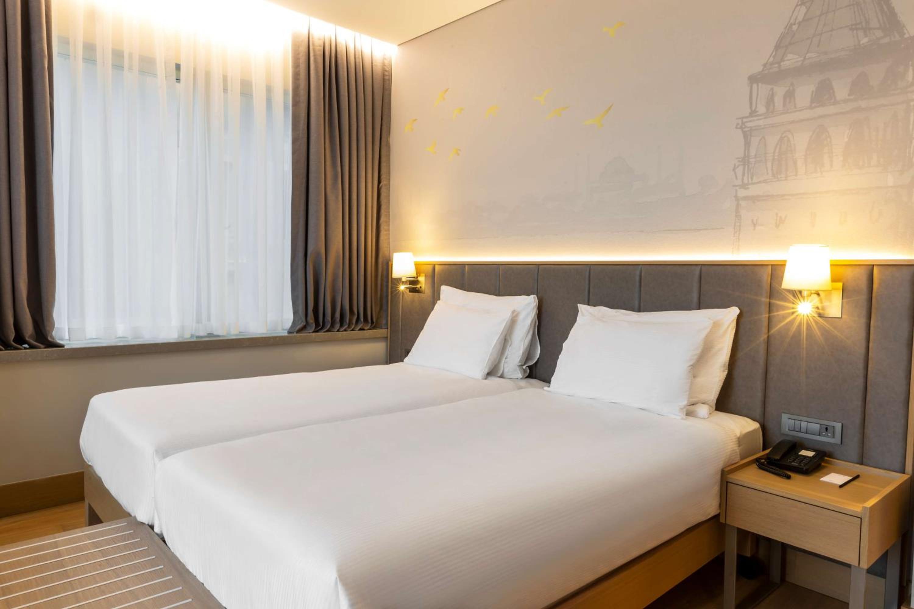 Radisson Otel İstanbul Harbiye - Image 7