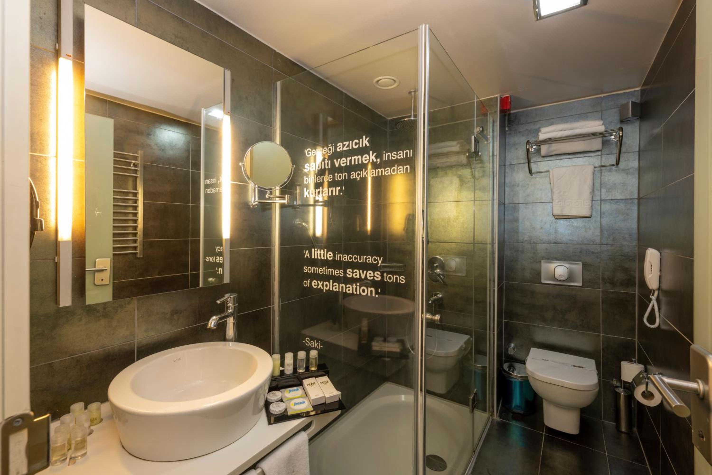Ramada By Wyndham Istanbul Pera Taksim - Image 209
