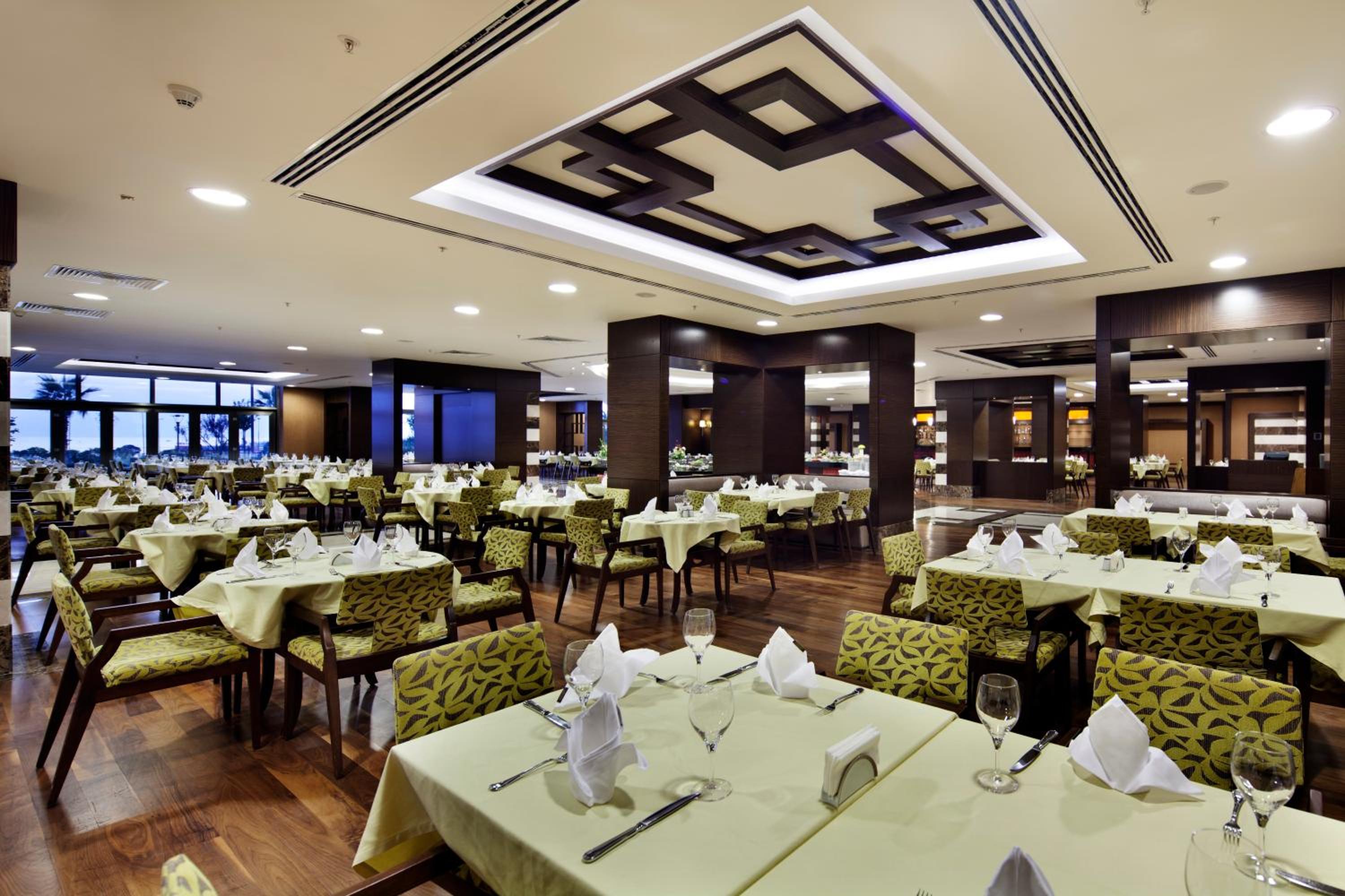 The Green Park Pendik - Image 7