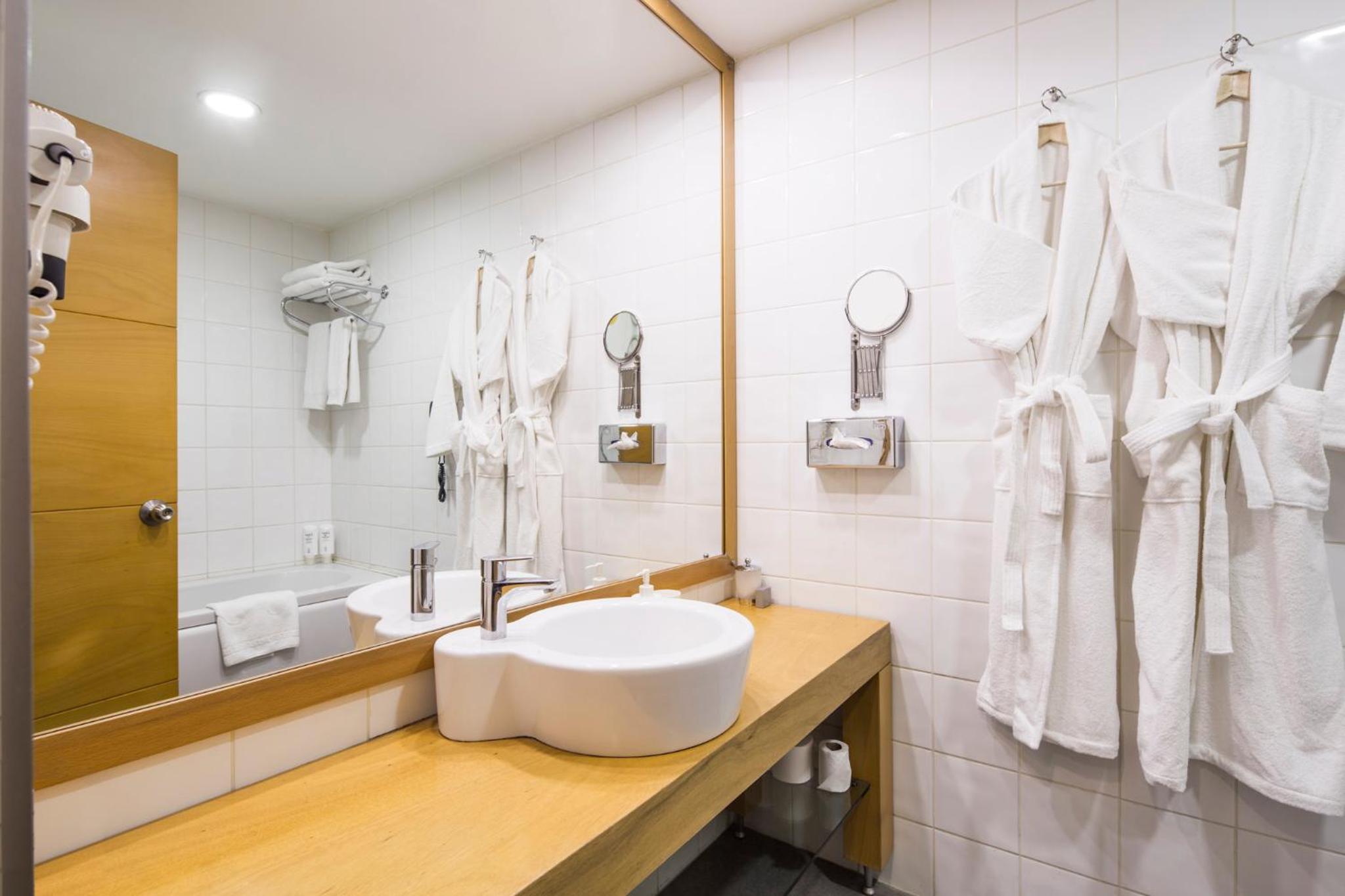 Taxim Suites Residences Istanbul - Image 47