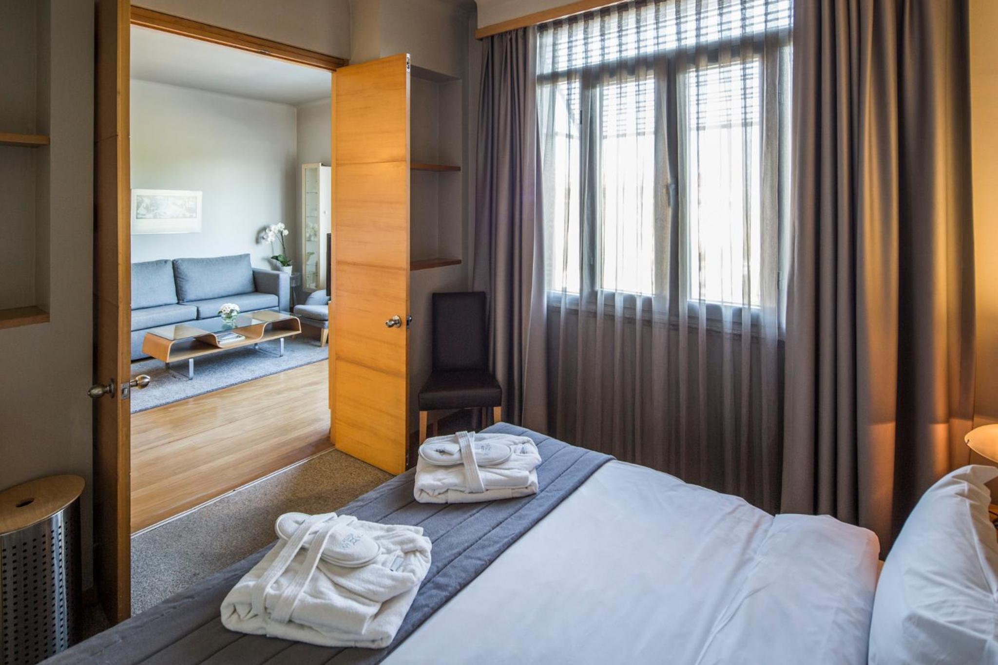 Taxim Suites Residences Istanbul - Image 40