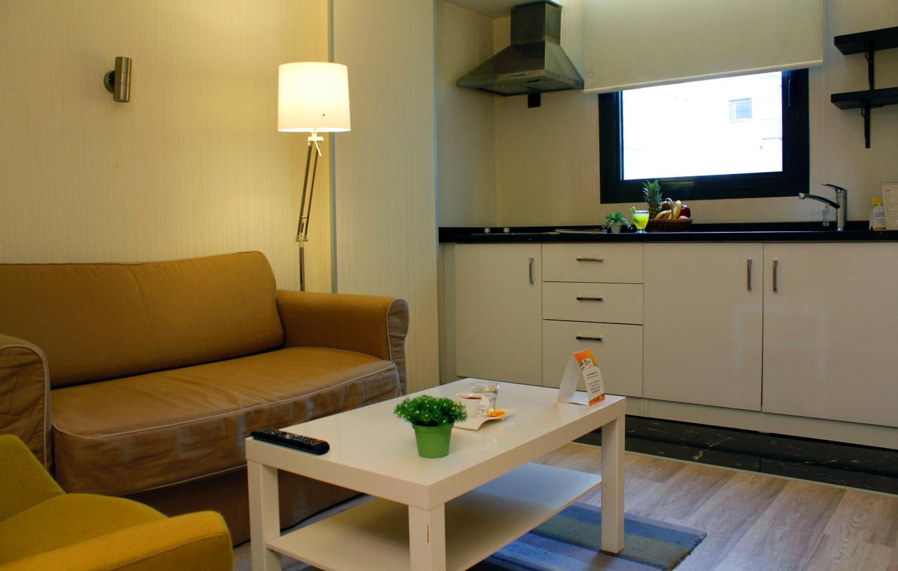 Tempo Suites Airport - Image 9