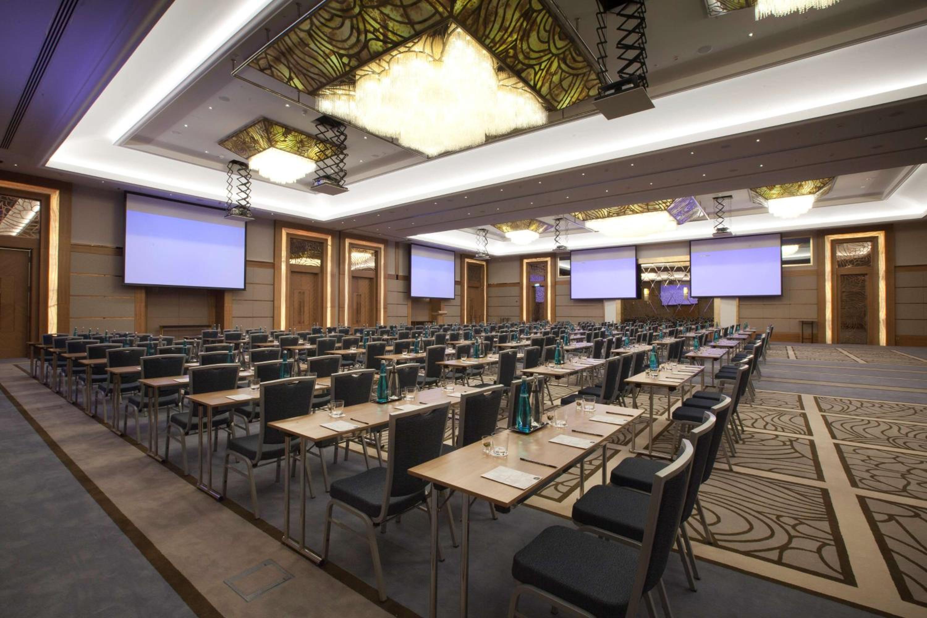 Radisson Blu Hotel, Istanbul Sisli - Image 128