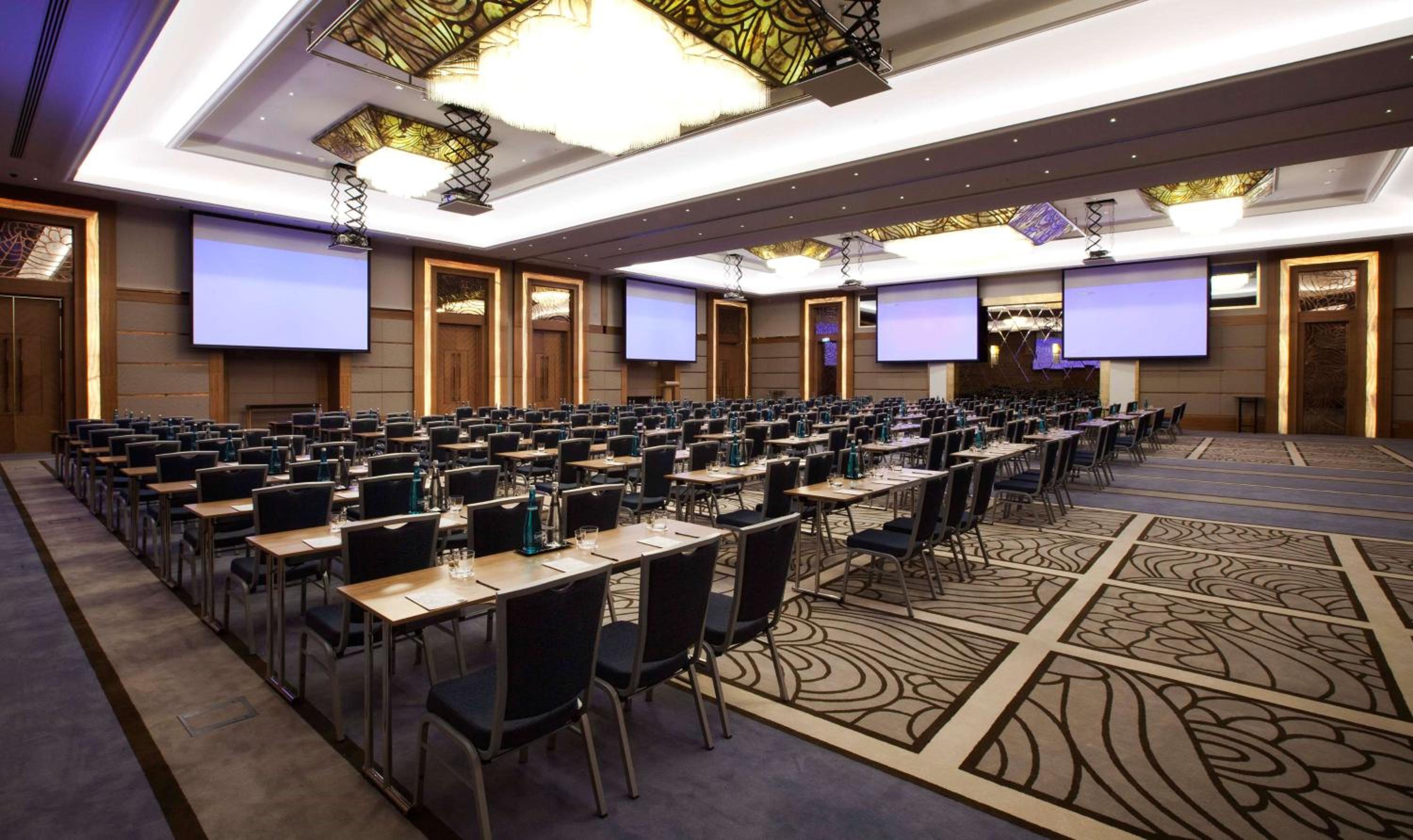 Radisson Blu Hotel, Istanbul Sisli - Image 127