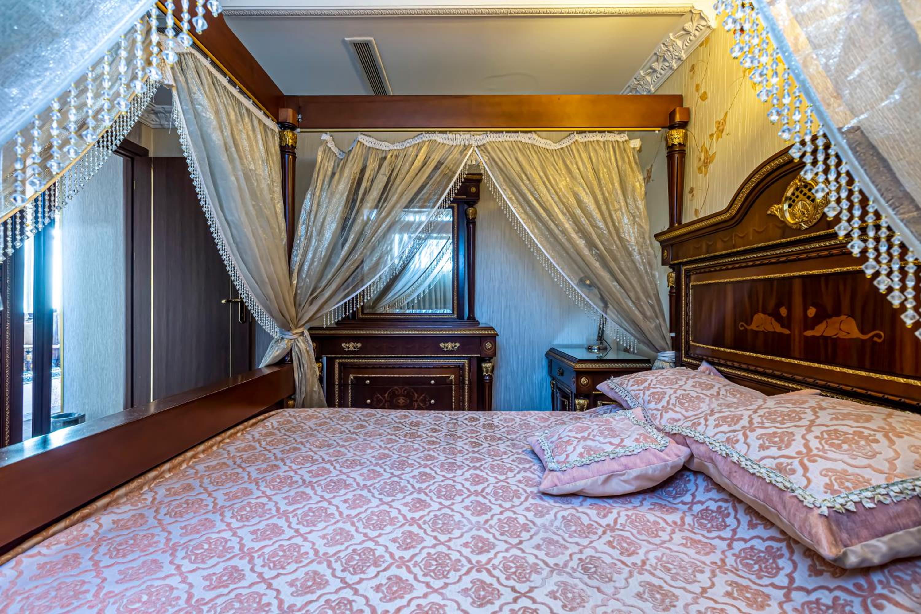 Marmaray Hotel - Image 78