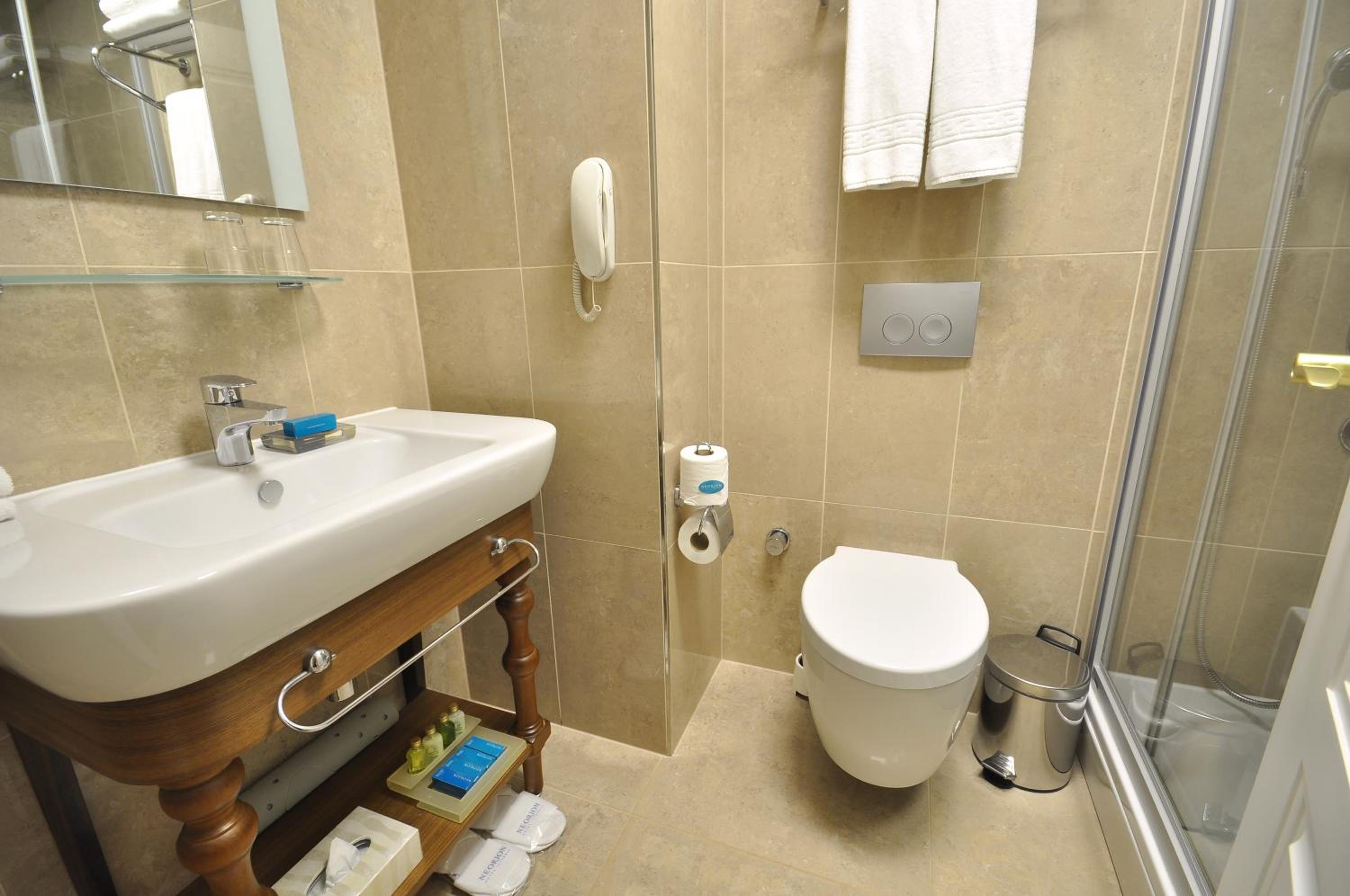Neorion Otel - Özel Sınıf - Image 25