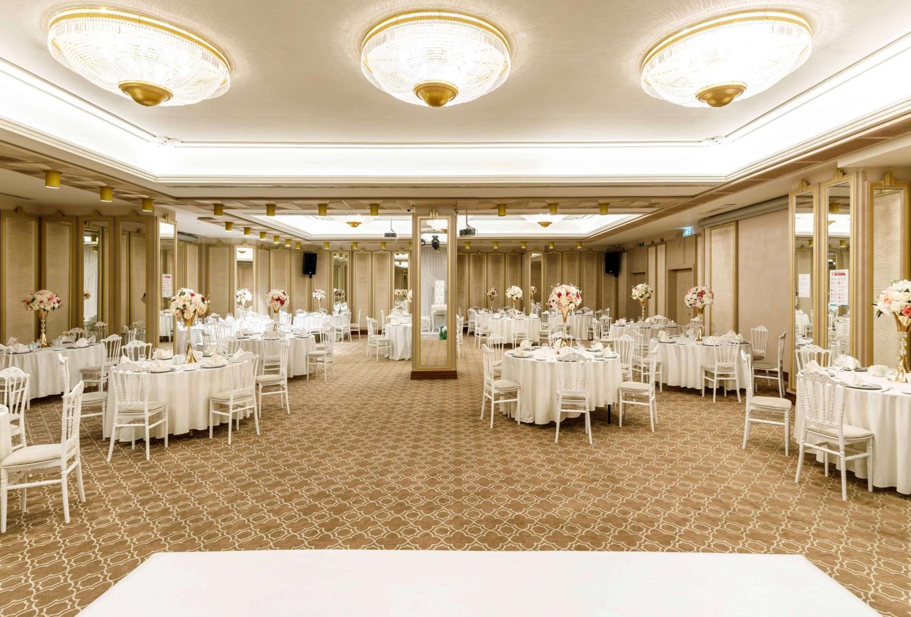 Ramada by Wyndham İstanbul Golden Horn - Image 80
