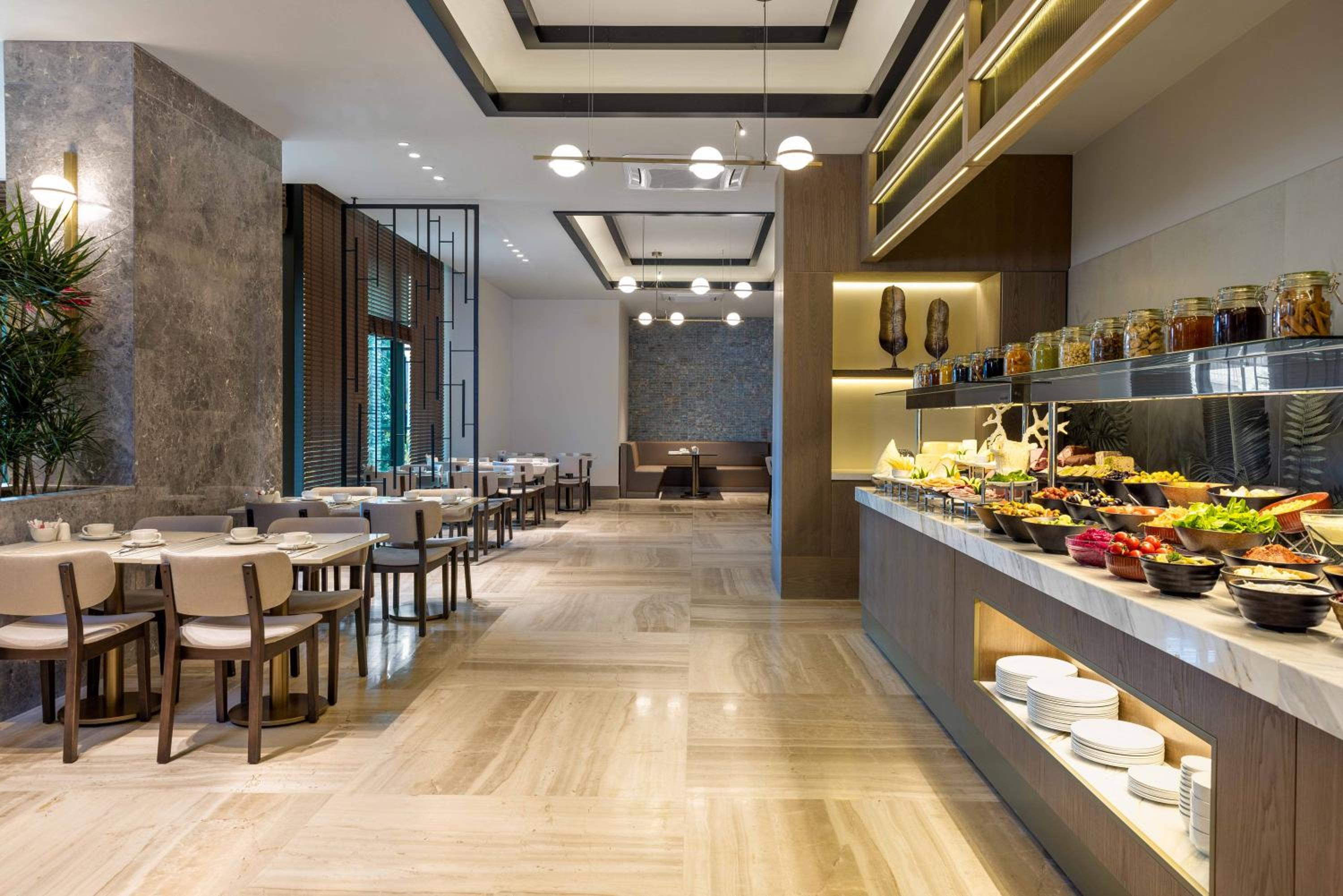 Movenpick Living İstanbul Camlivadi - Image 11