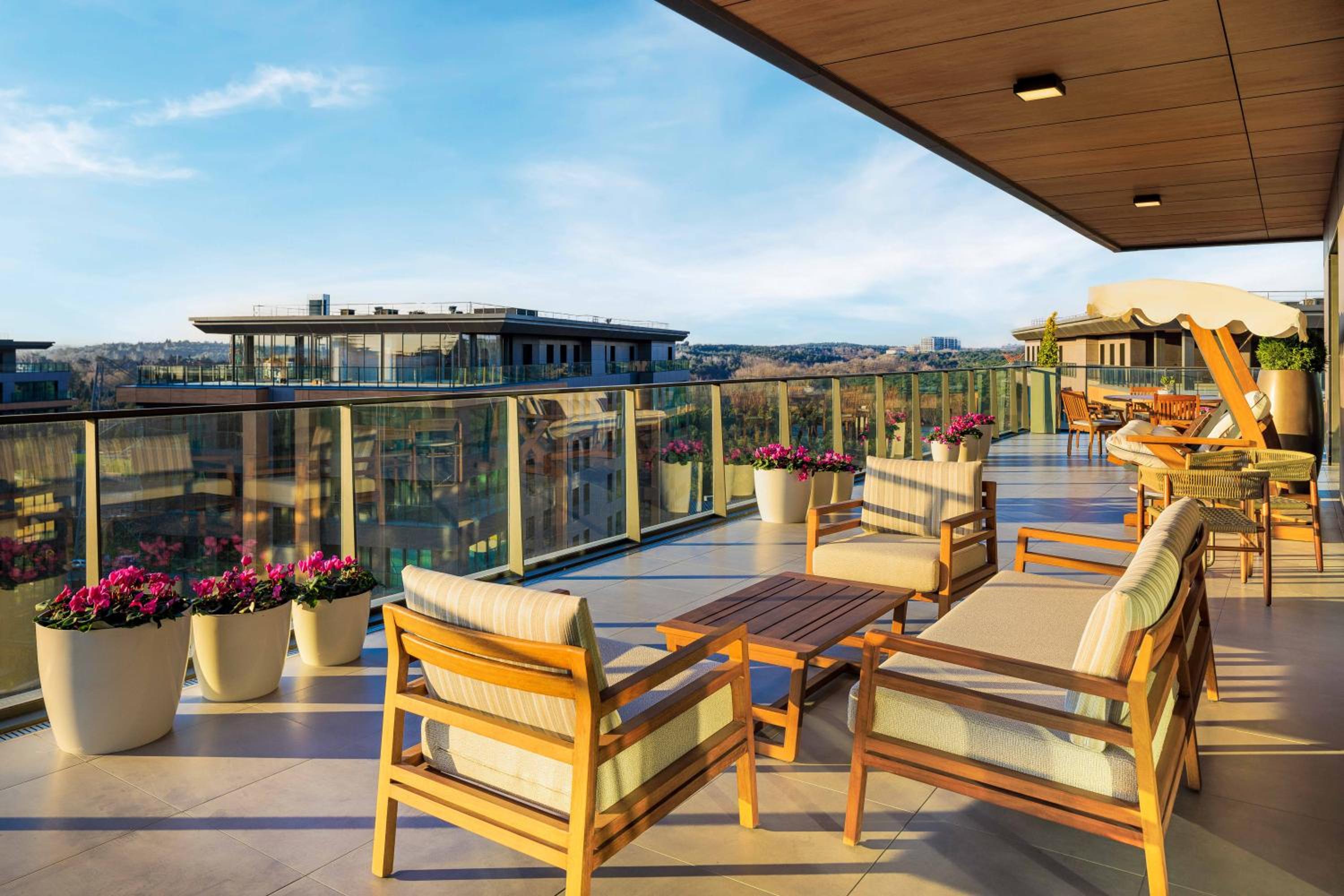 Movenpick Living İstanbul Camlivadi - Image 55