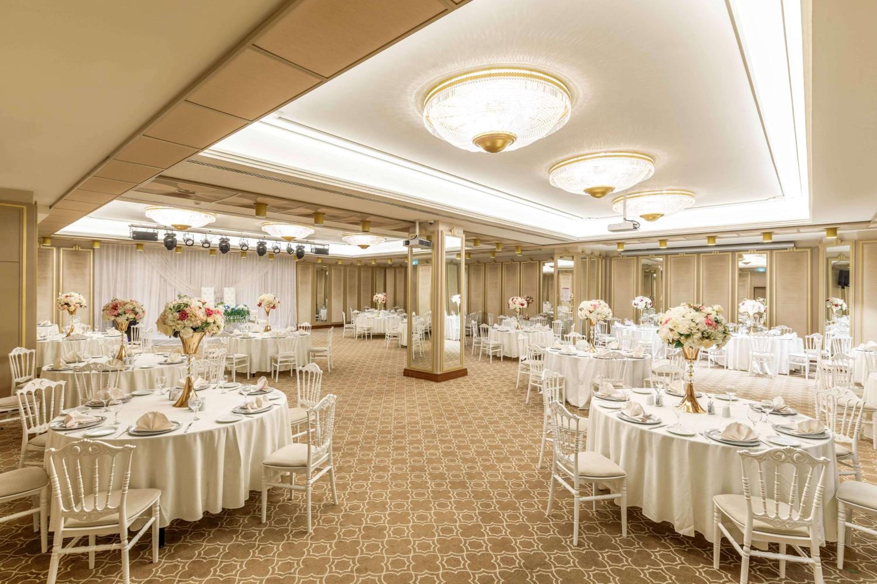 Ramada by Wyndham İstanbul Golden Horn - Image 78