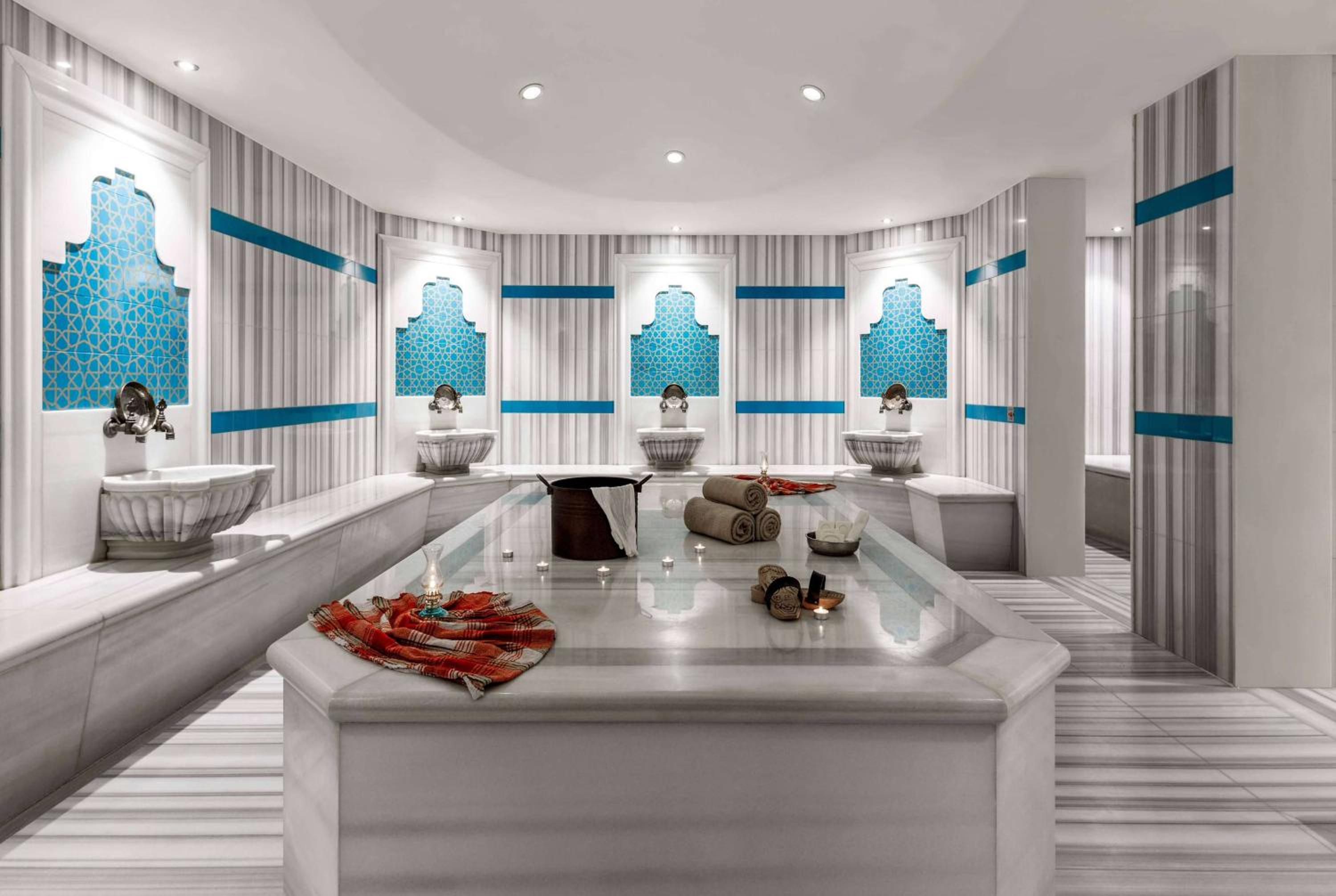 Ramada by Wyndham İstanbul Golden Horn - Image 81