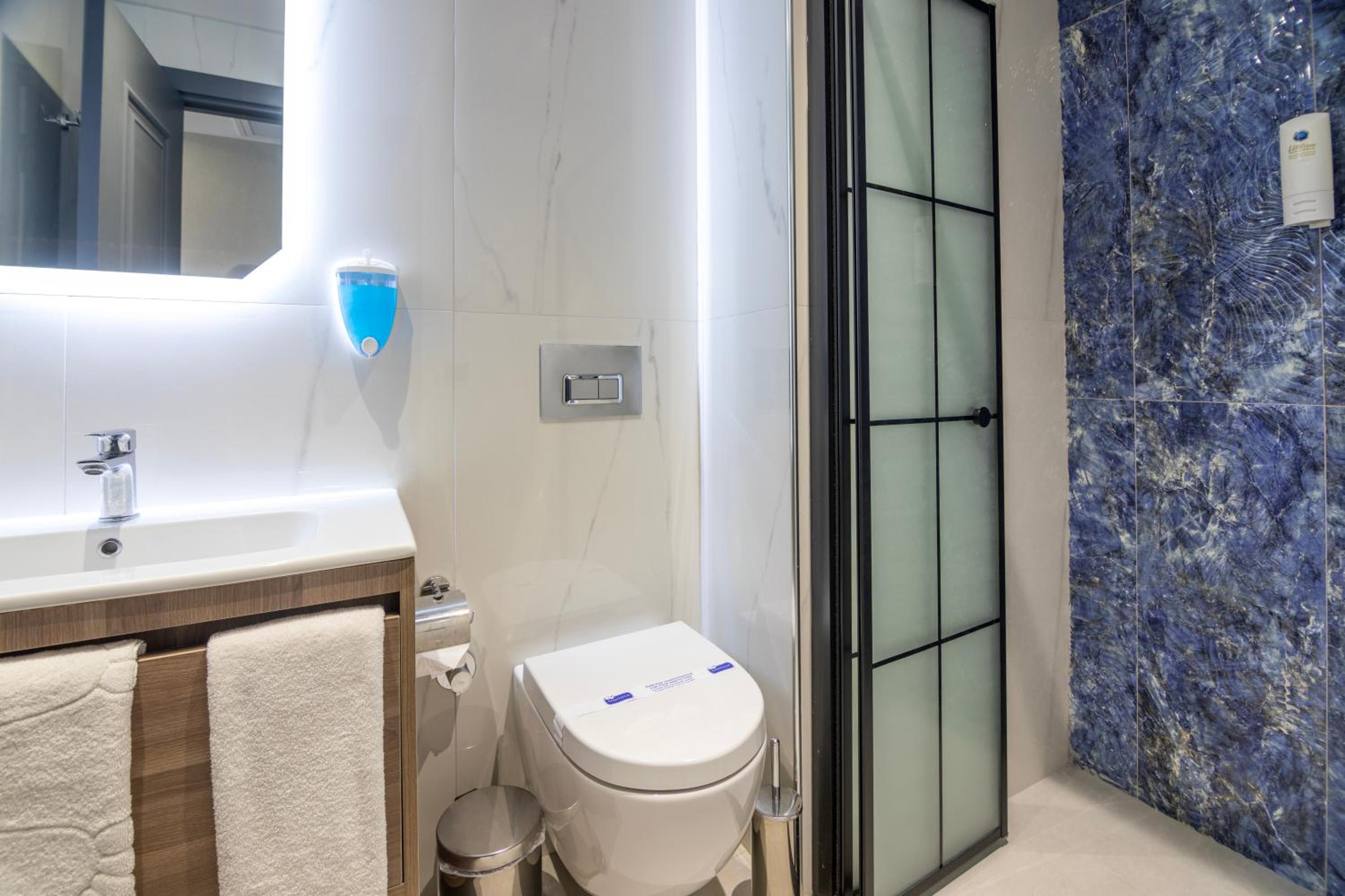 The Omiya Otel - Image 6