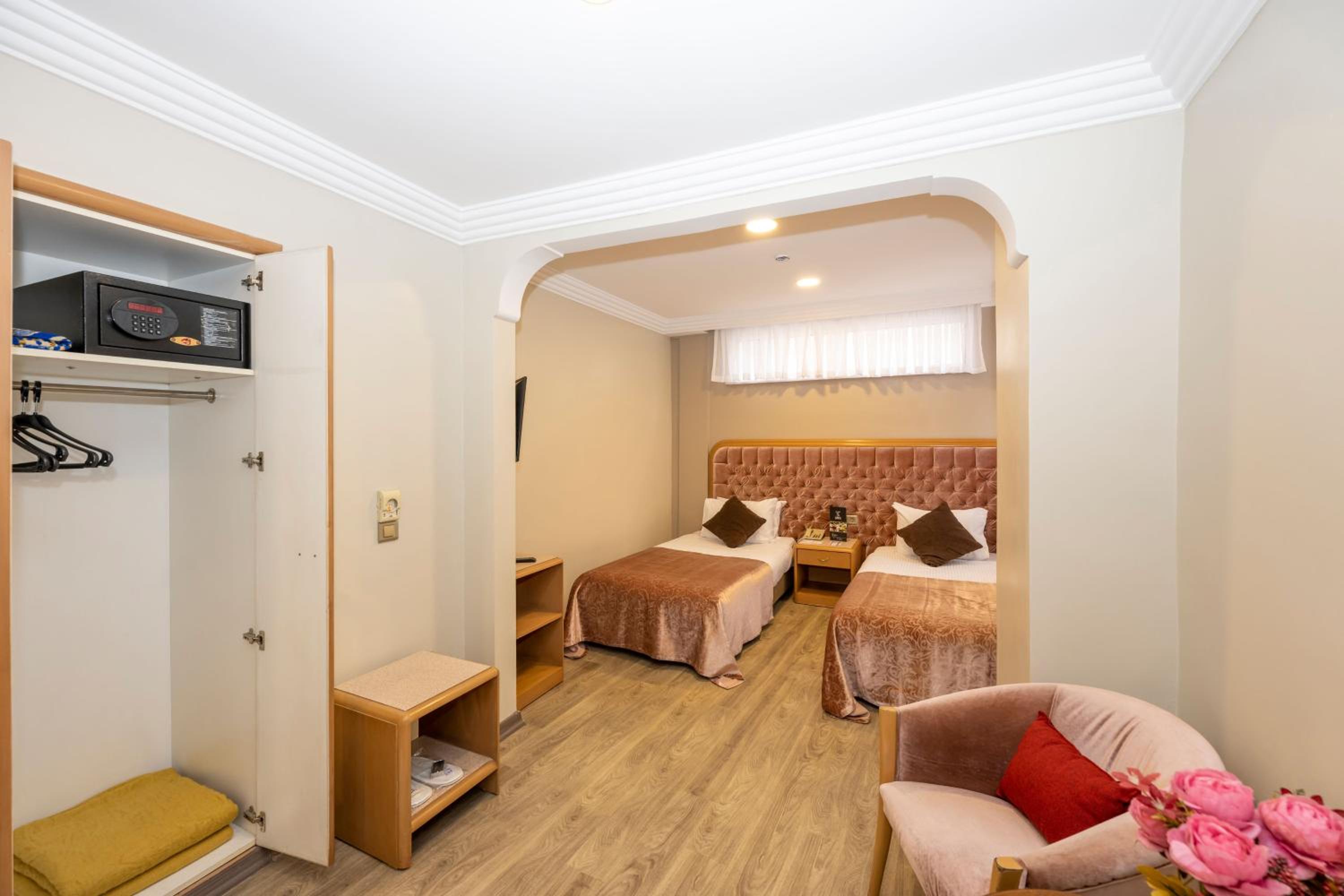 Grand Anka Hotel - Image 128