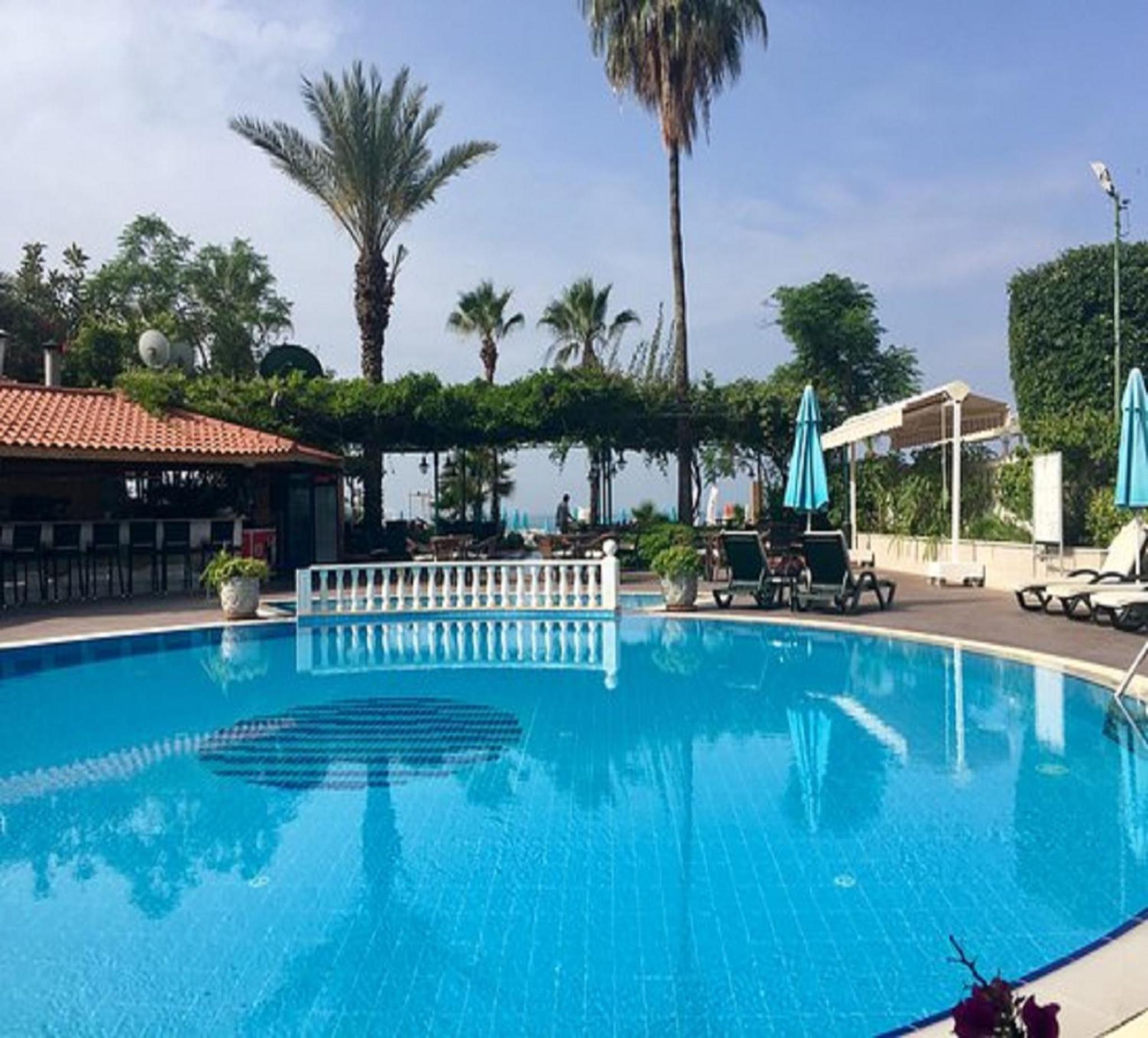 Azak Hotel - Image 17