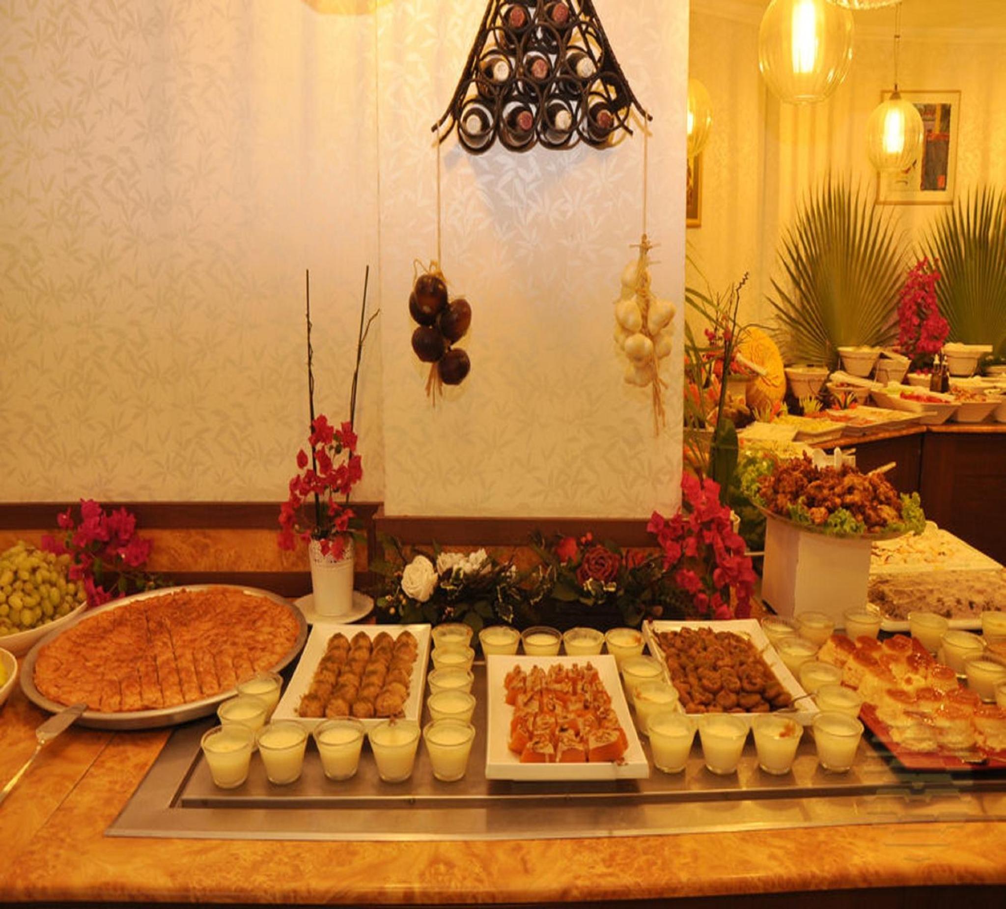 Azak Hotel - Image 22