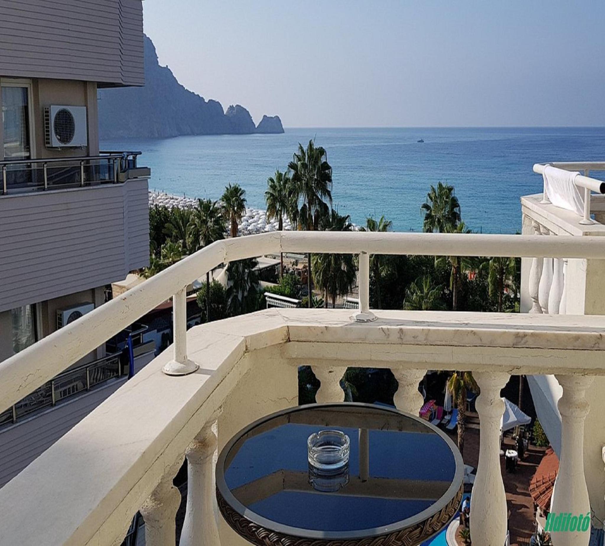 Azak Hotel - Image 31