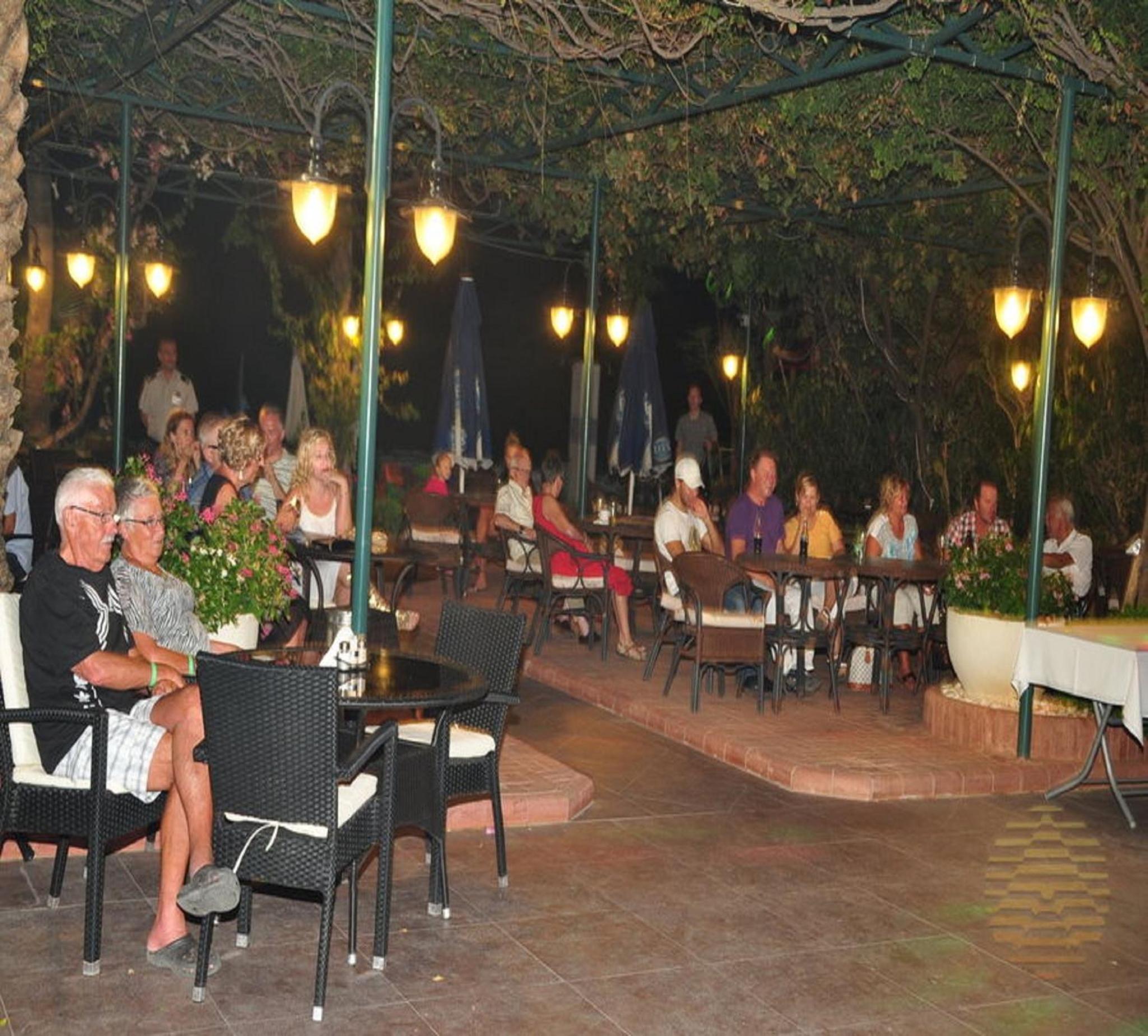 Azak Hotel - Image 25