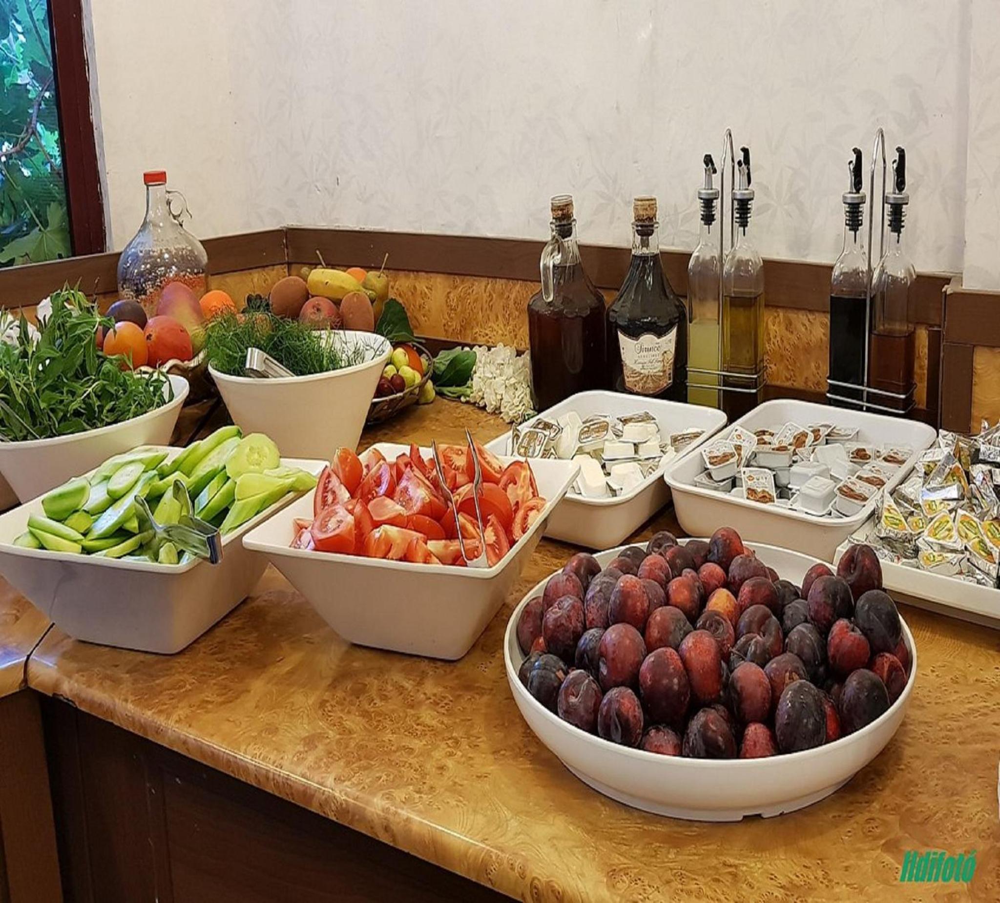 Azak Hotel - Image 21