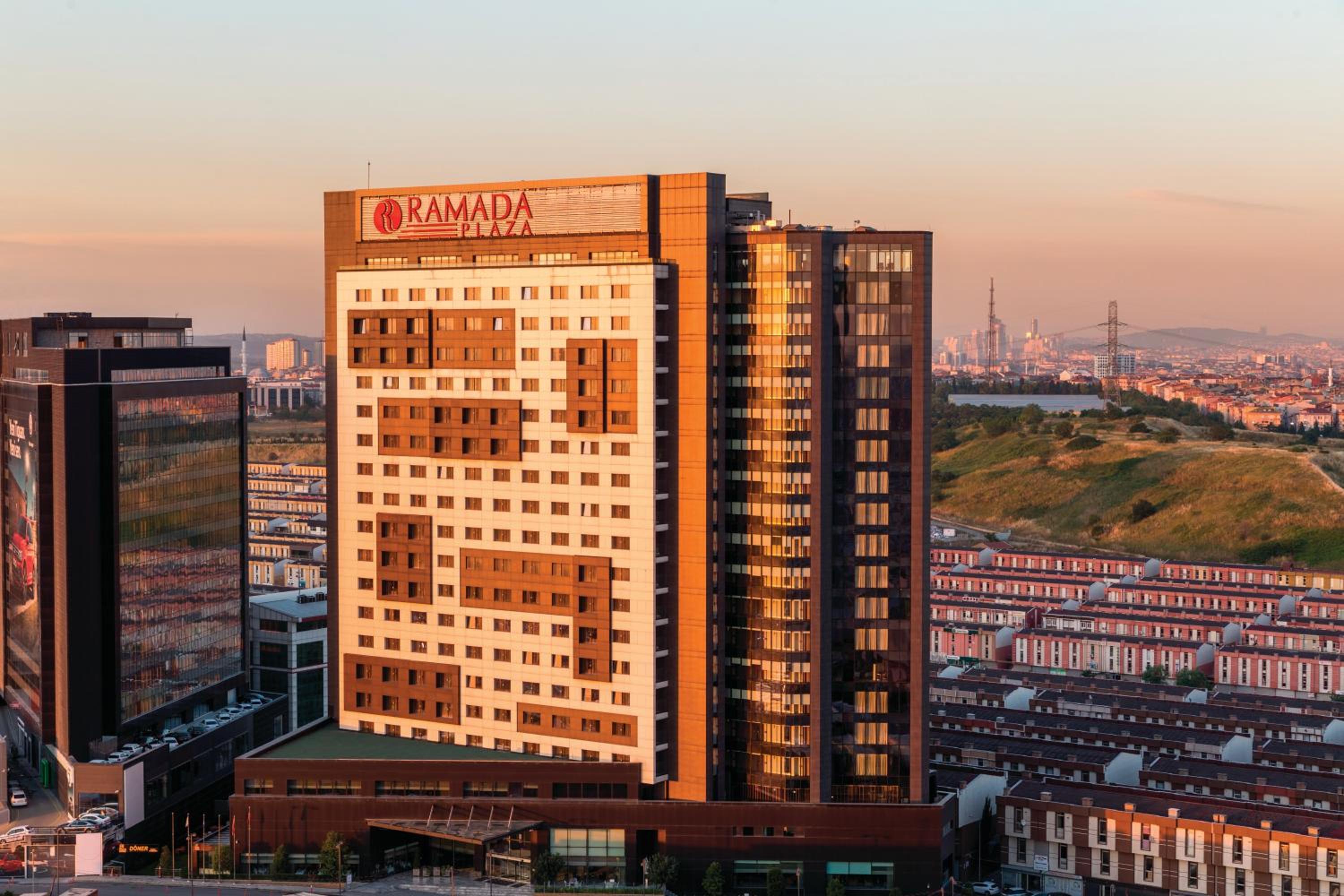 Ramada Plaza By Wyndham İstanbul Tekstilkent - Image 34