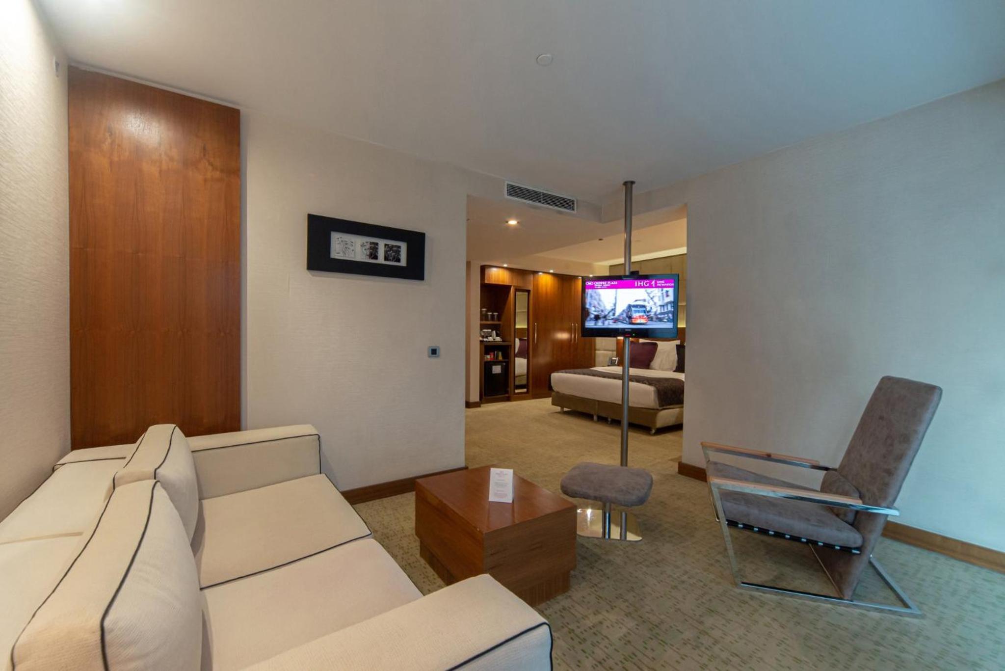 Crowne Plaza Istanbul Harbiye, an IHG Hotel - Image 113