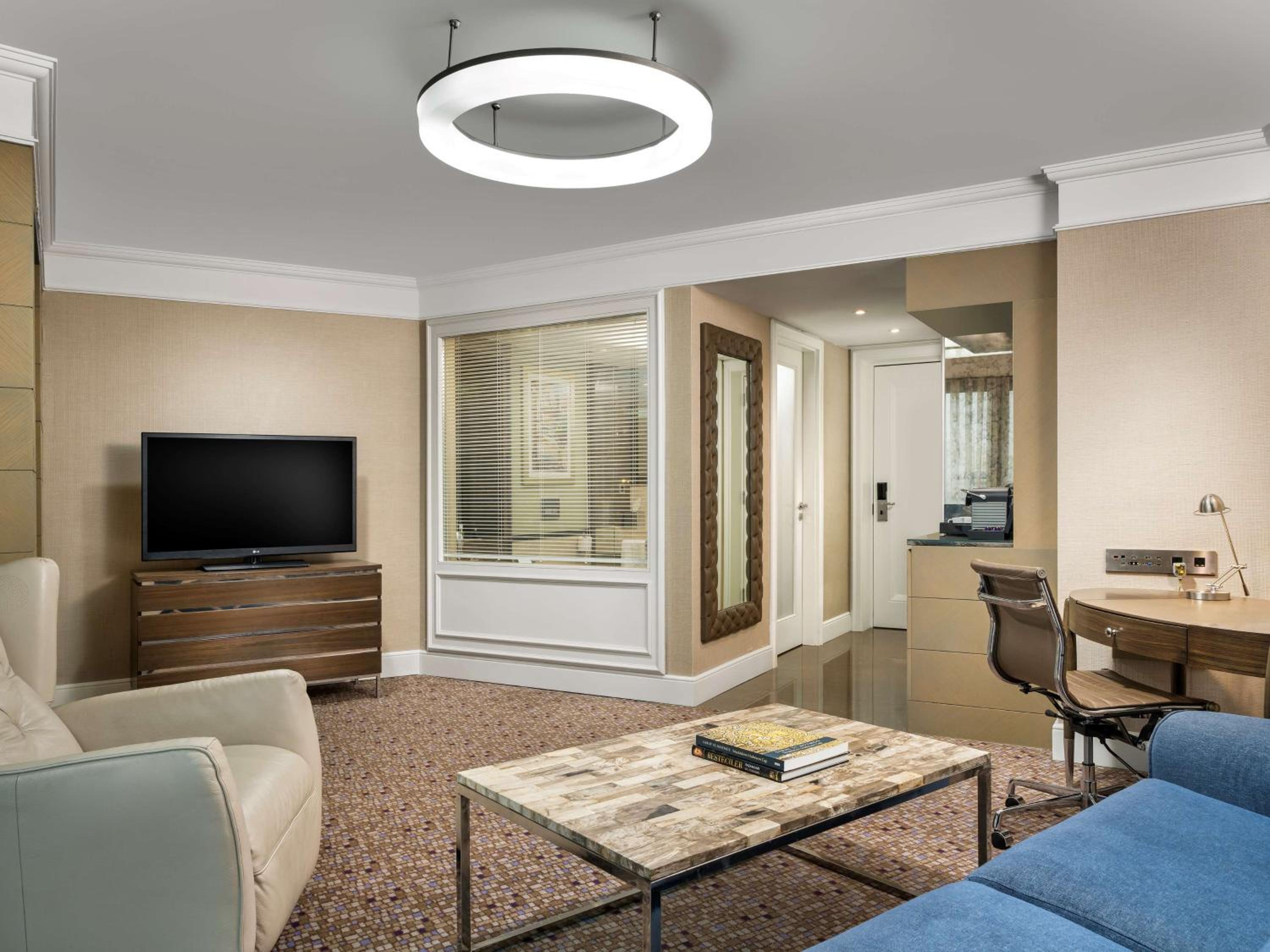 Radisson Blu Hotel, Istanbul Sisli - Image 16