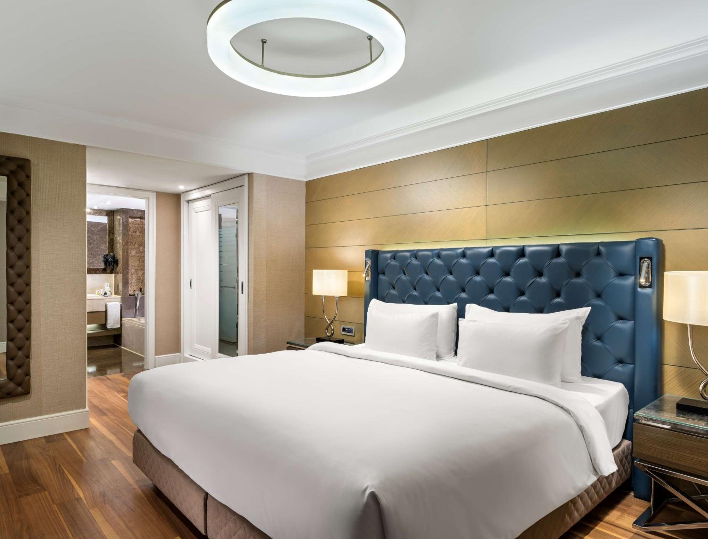 Radisson Blu Hotel, Istanbul Sisli - Image 20
