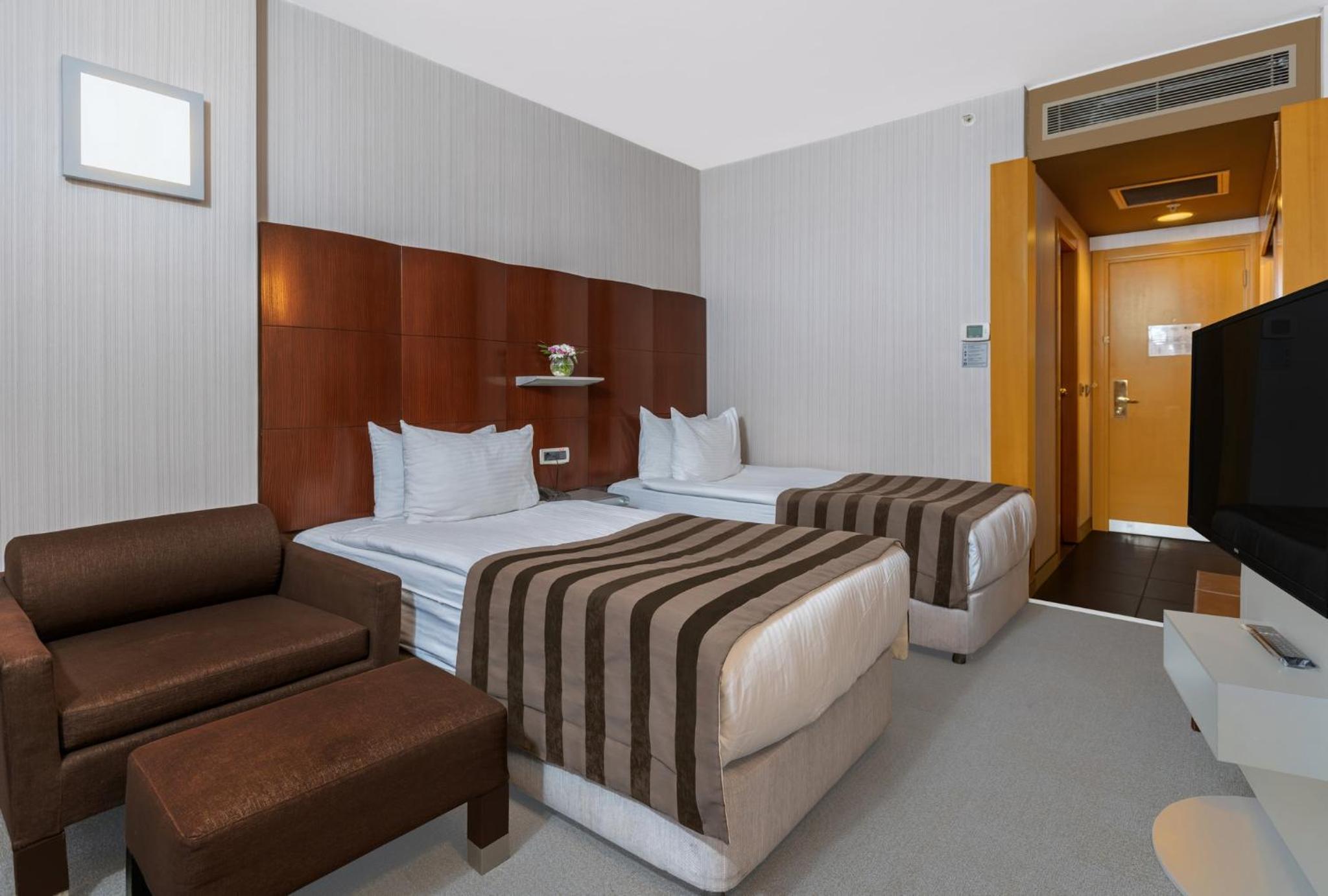 Point Hotel Taksim - Image 43