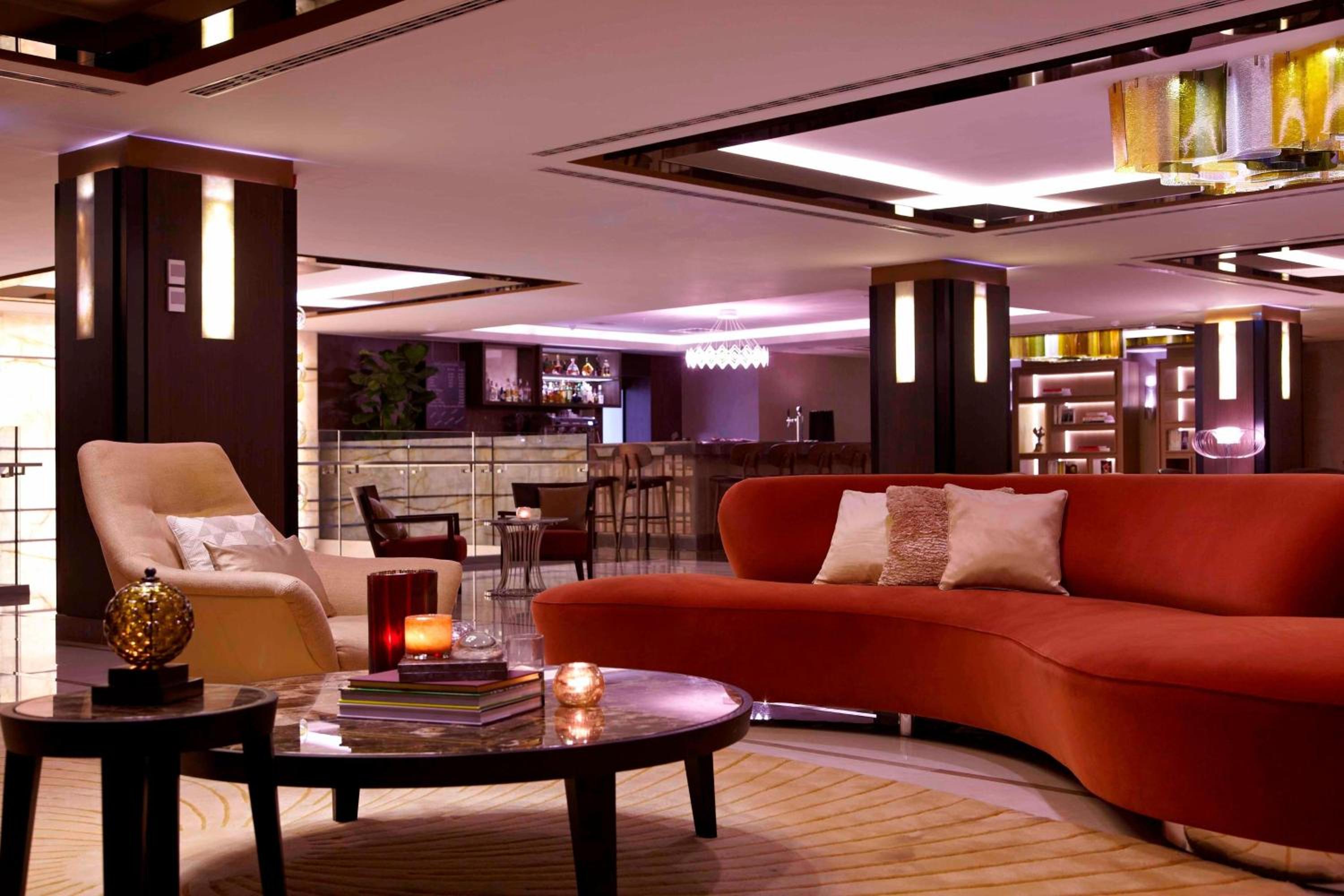 Renaissance İstanbul Polat Bosphorus Otel - Image 67