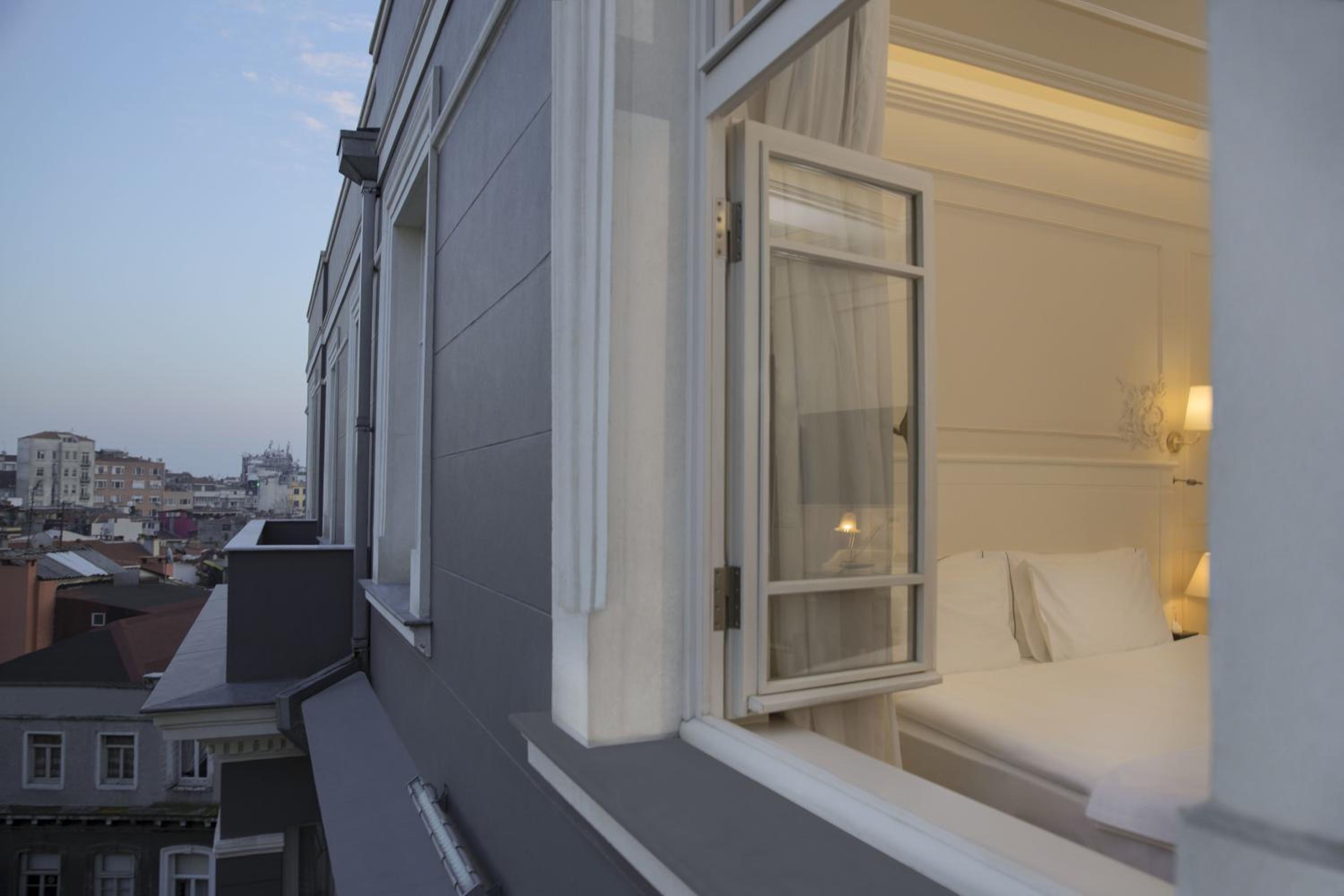 Corinne Art & Boutique Otel - Image 40
