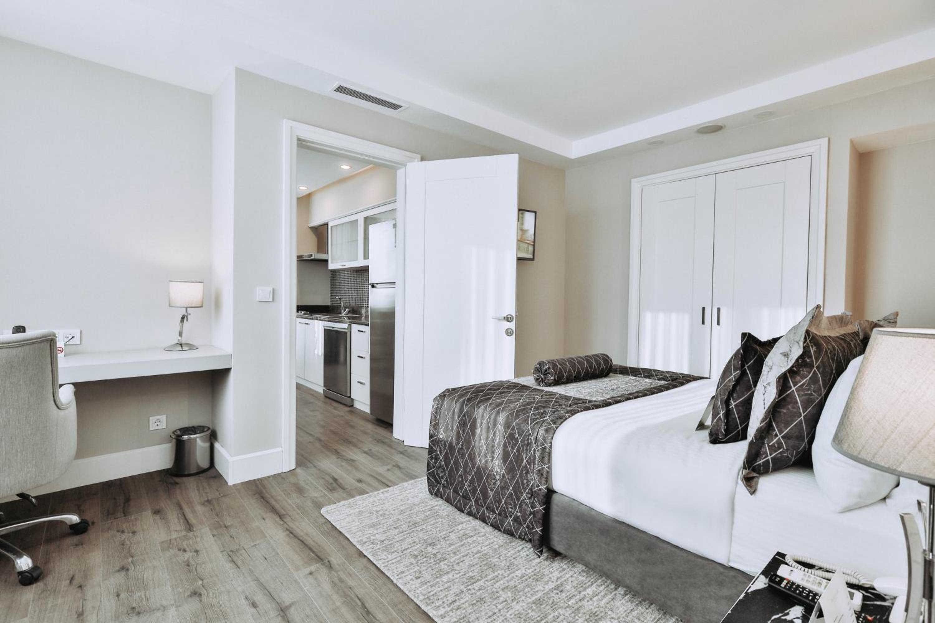 New Park Otel - Image 110