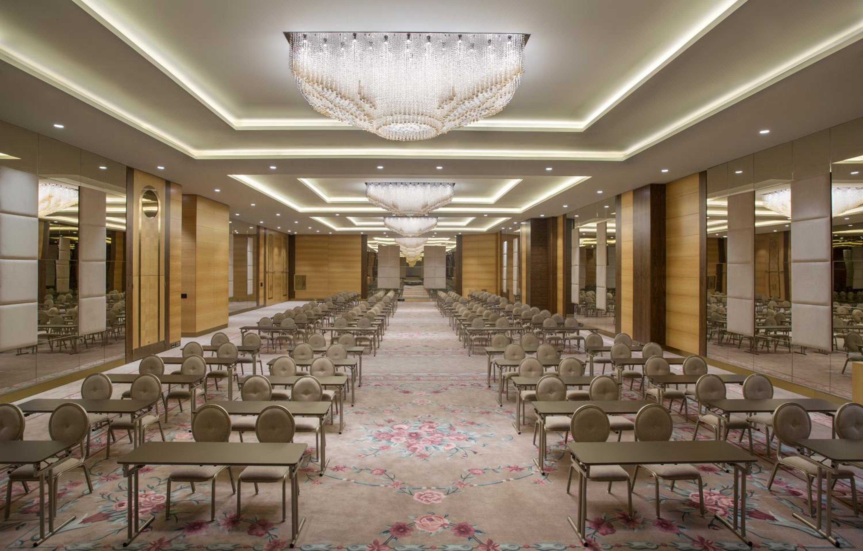 Lazzoni Otel - Image 41