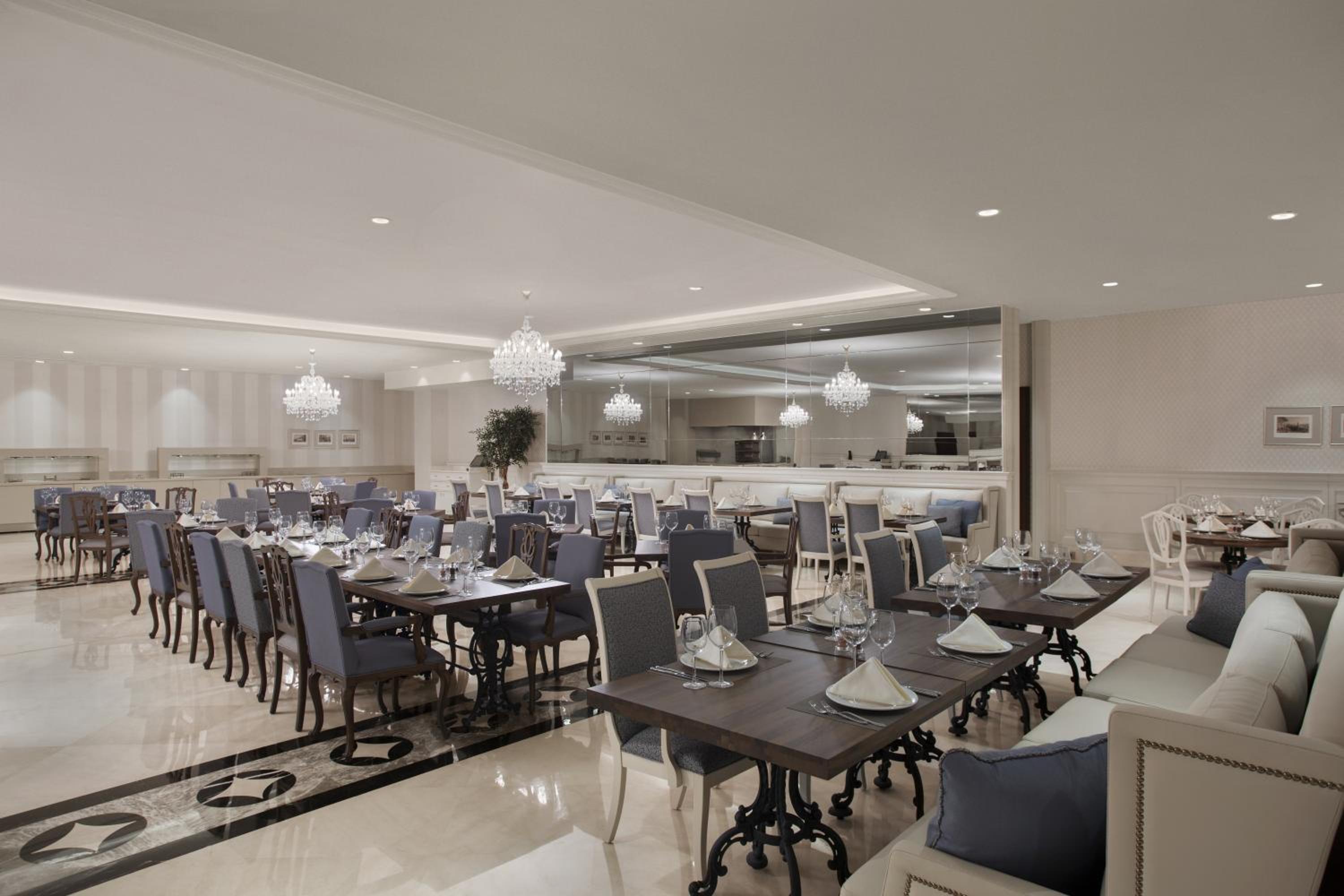 Lazzoni Otel - Image 33