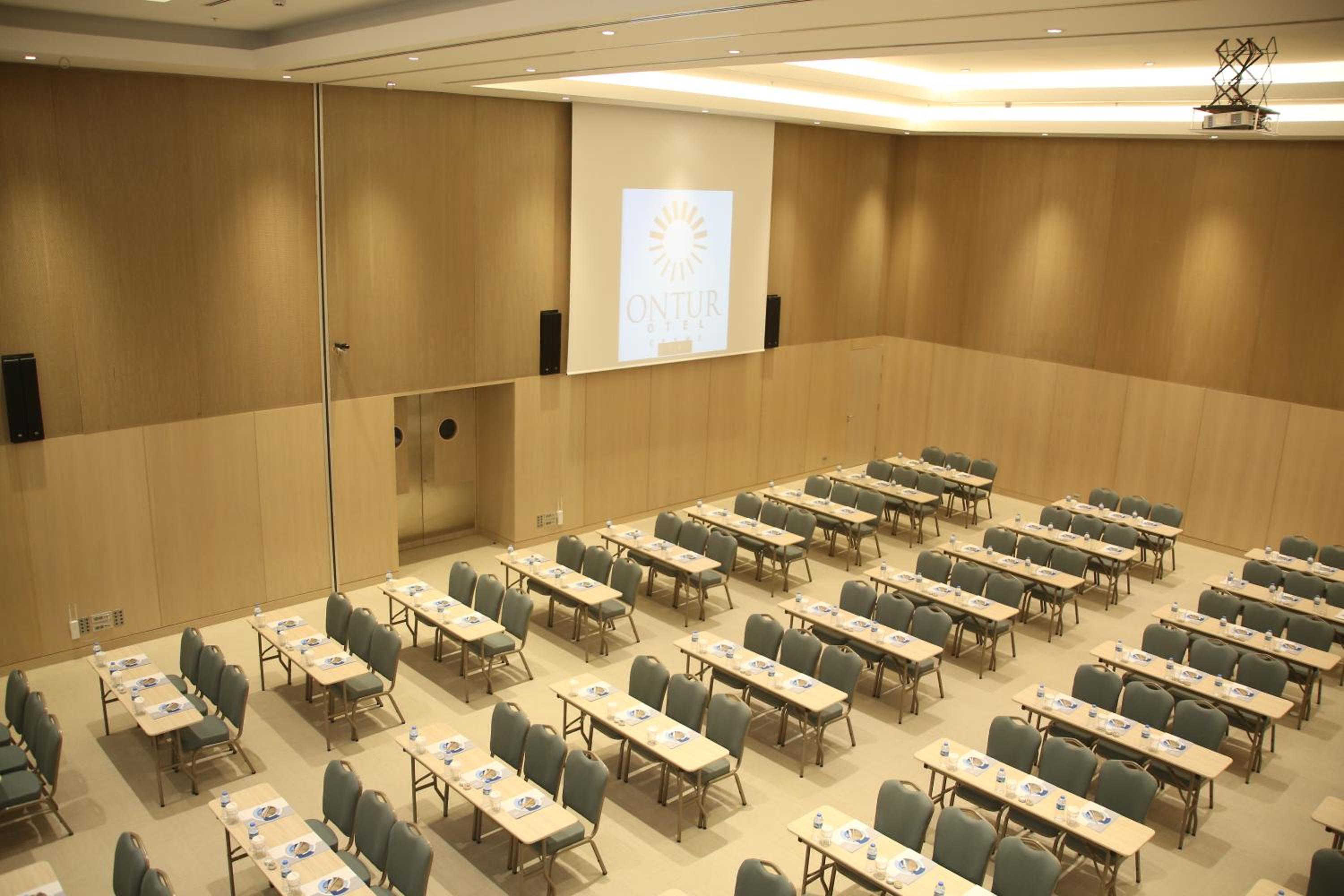 ON'LIVE OTEL - Image 92