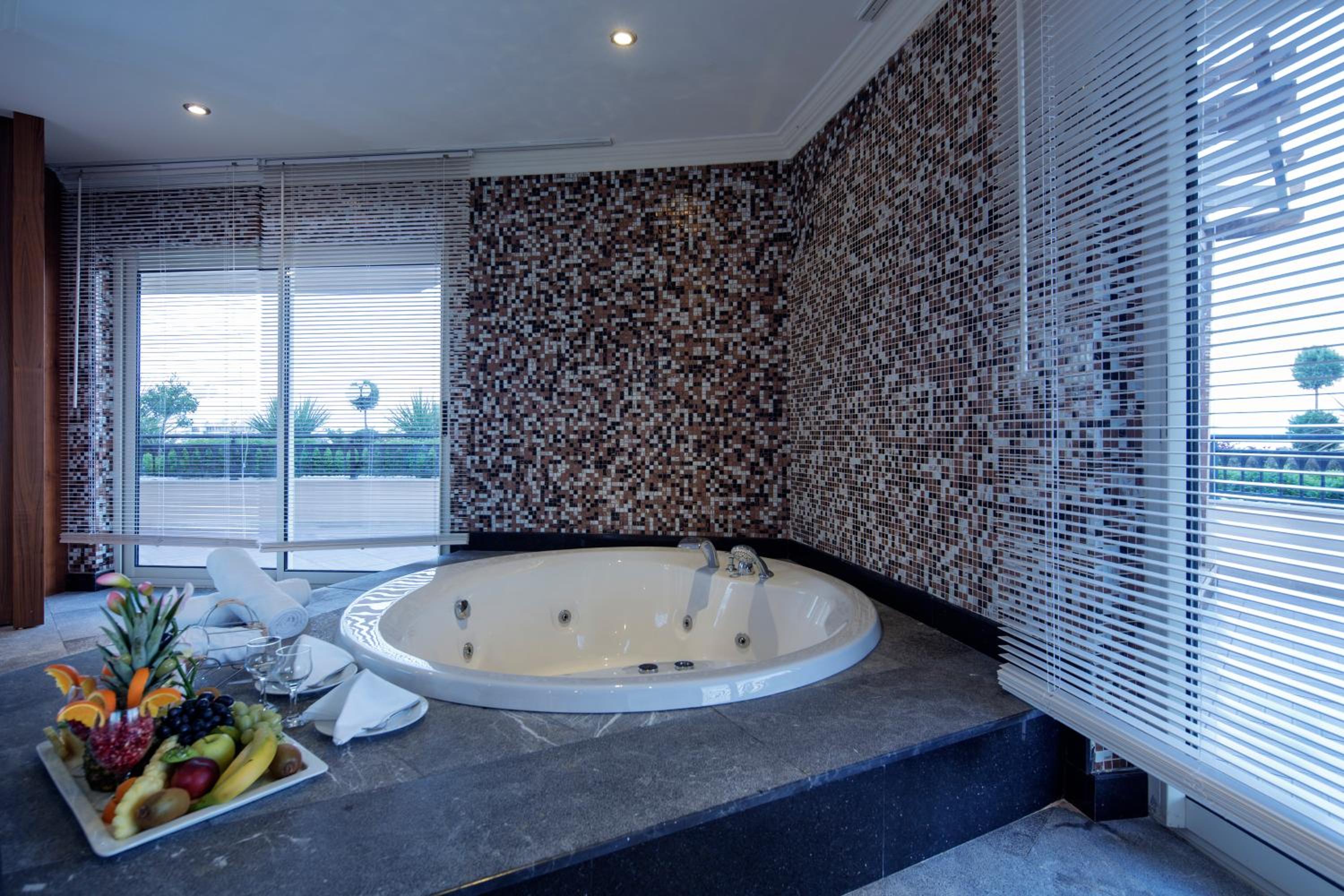 Crystal Sunset Luxury Resort & Spa - Ultimate All Inclusive - Image 63