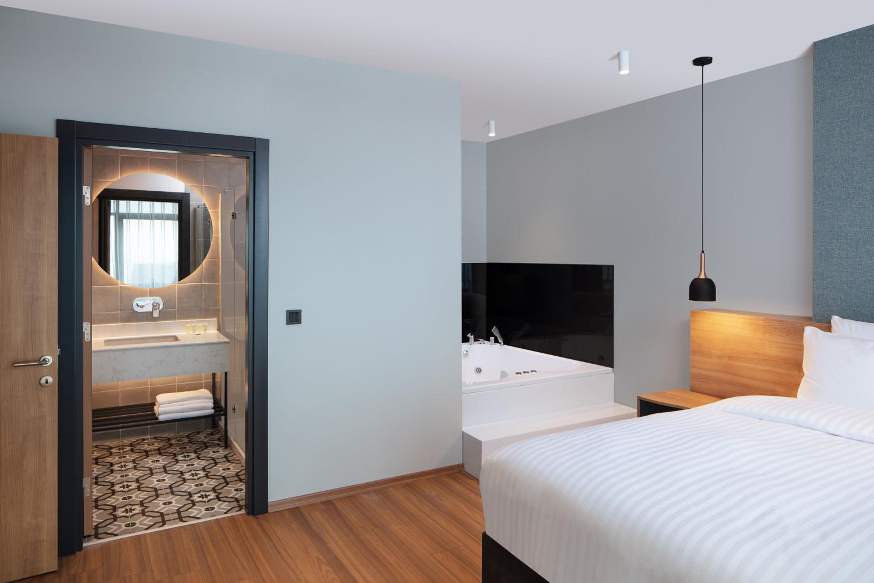 Residence Inn by Marriott İstanbul Ataşehir - Image 25