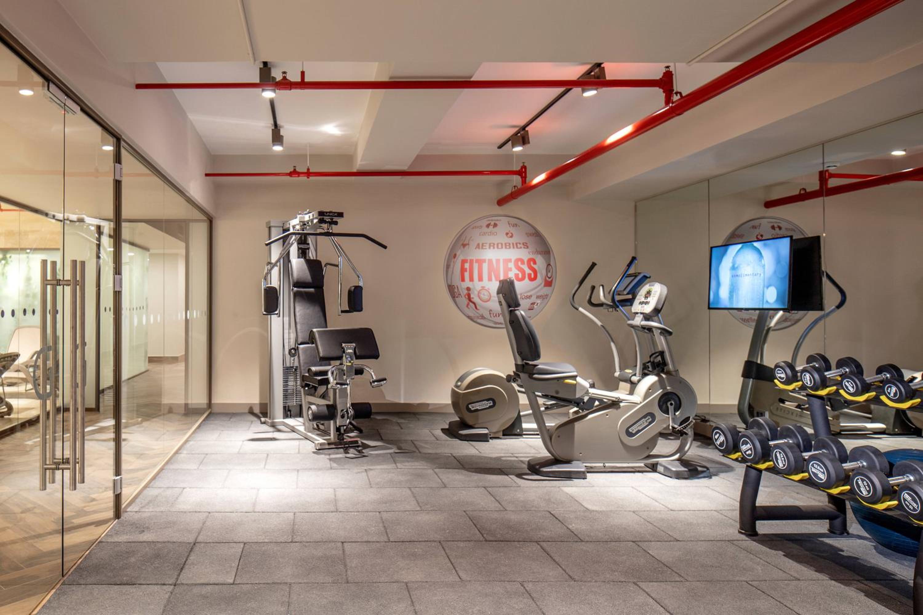 Delta Hotels by Marriott İstanbul Kağıthane - Image 14