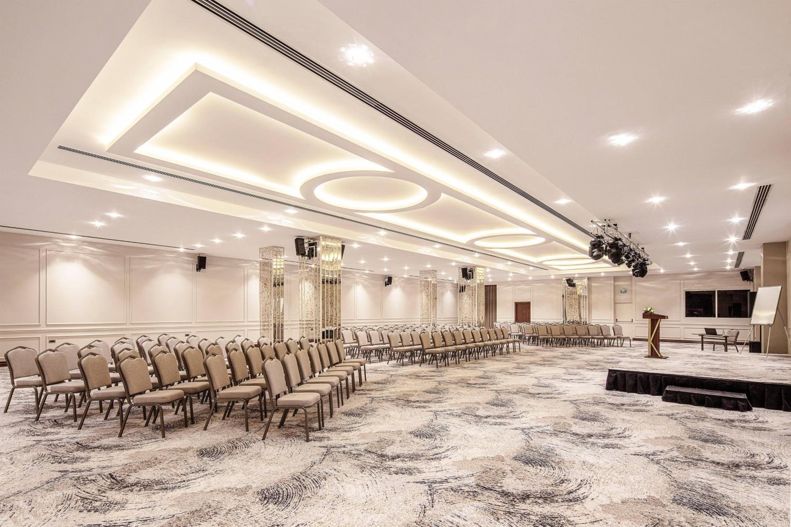 Delta Hotels by Marriott İstanbul Kağıthane - Image 73