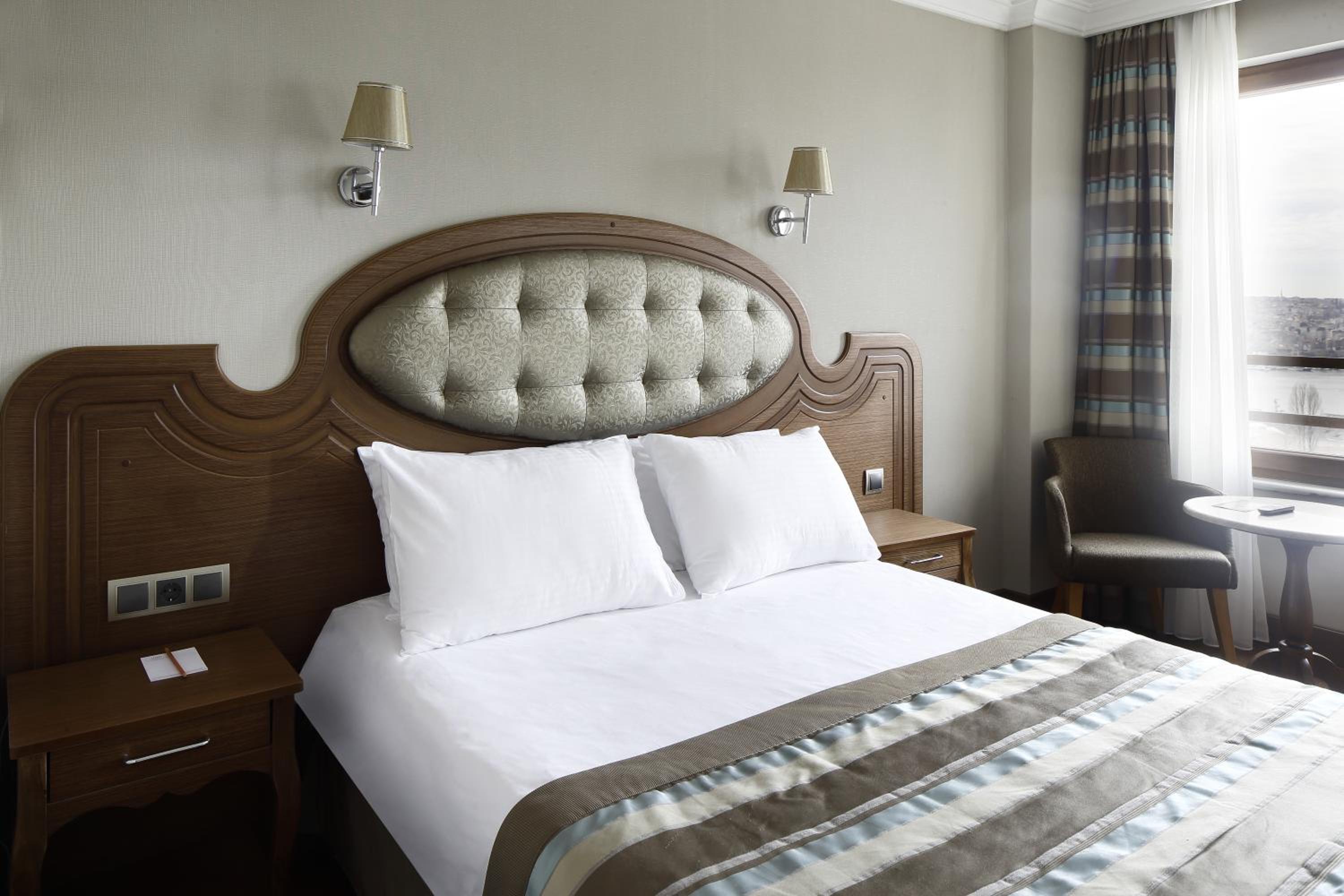 Grand Halic Goldenhorn - Image 46