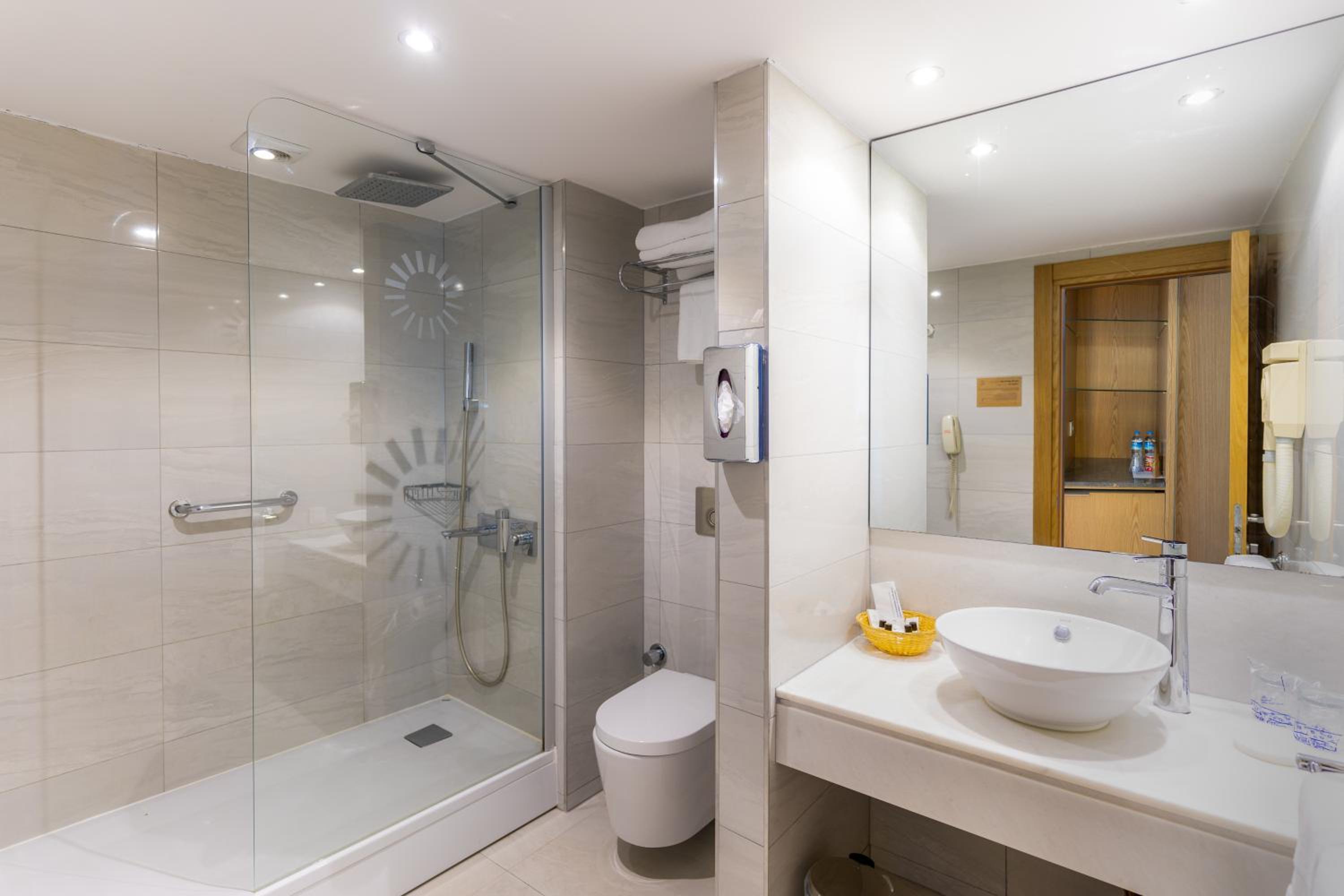 Grand Otel Ontur Çeşme - Image 77