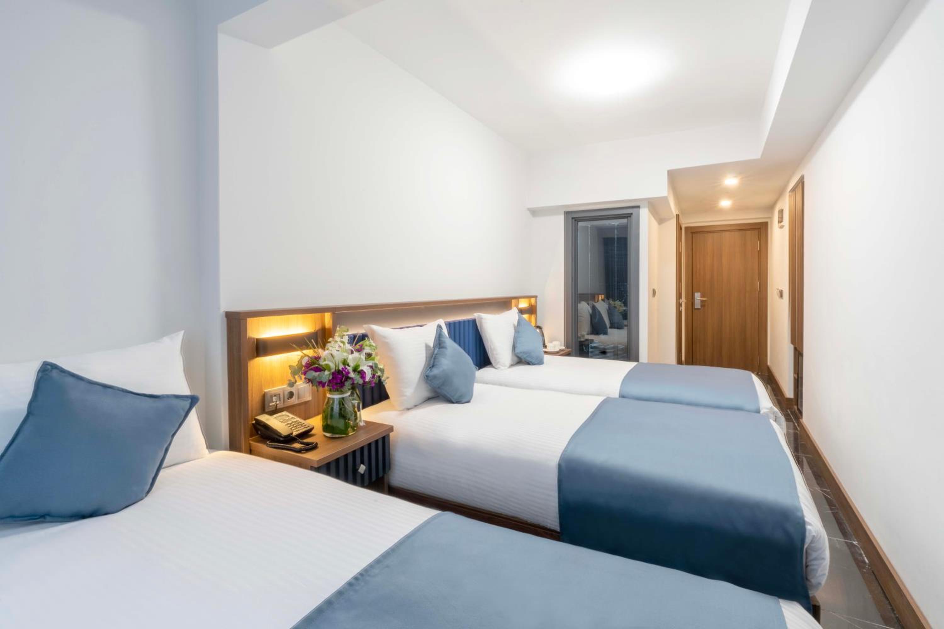 THE BOSFOR OTEL - Image 30