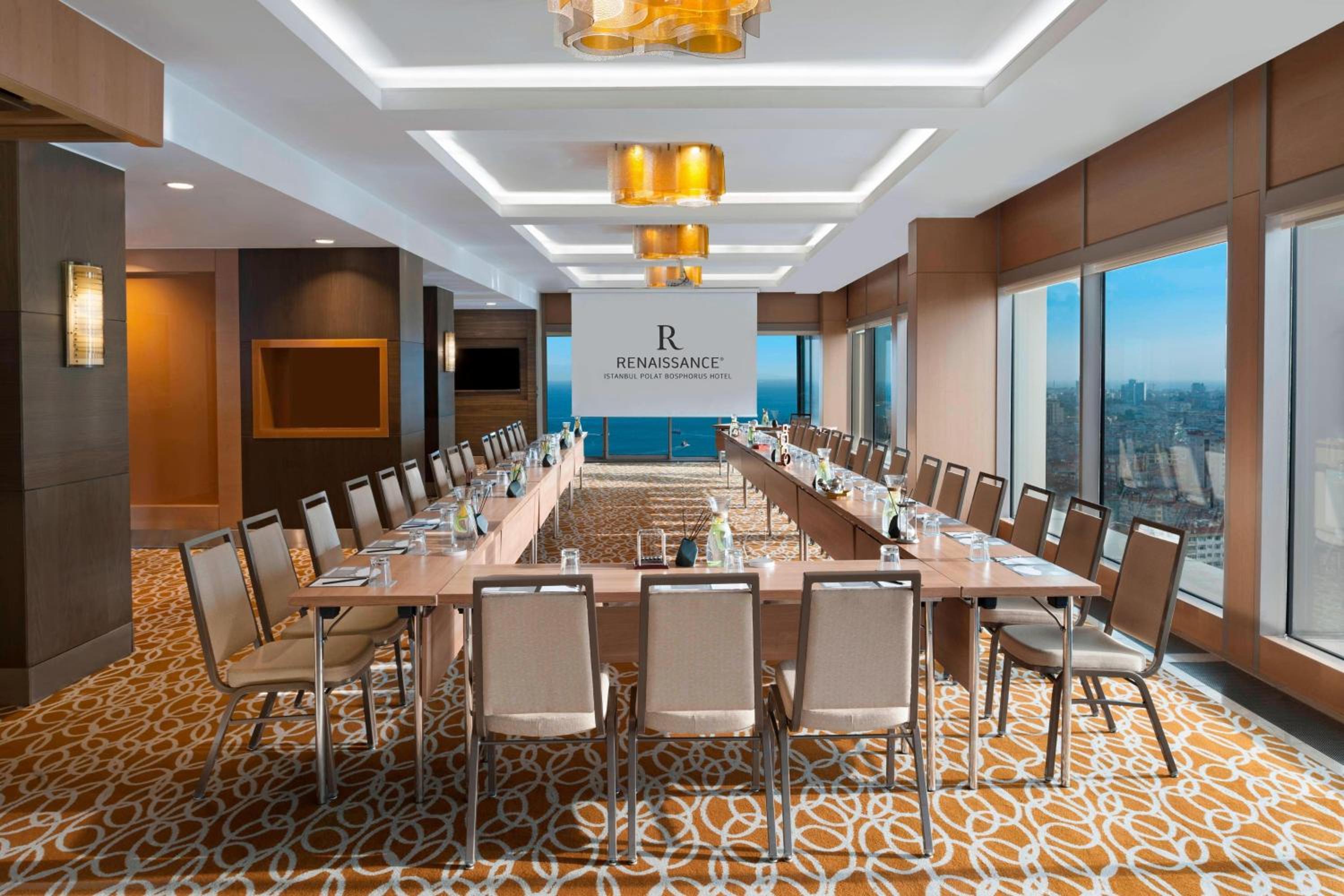 Renaissance İstanbul Polat Bosphorus Otel - Image 48