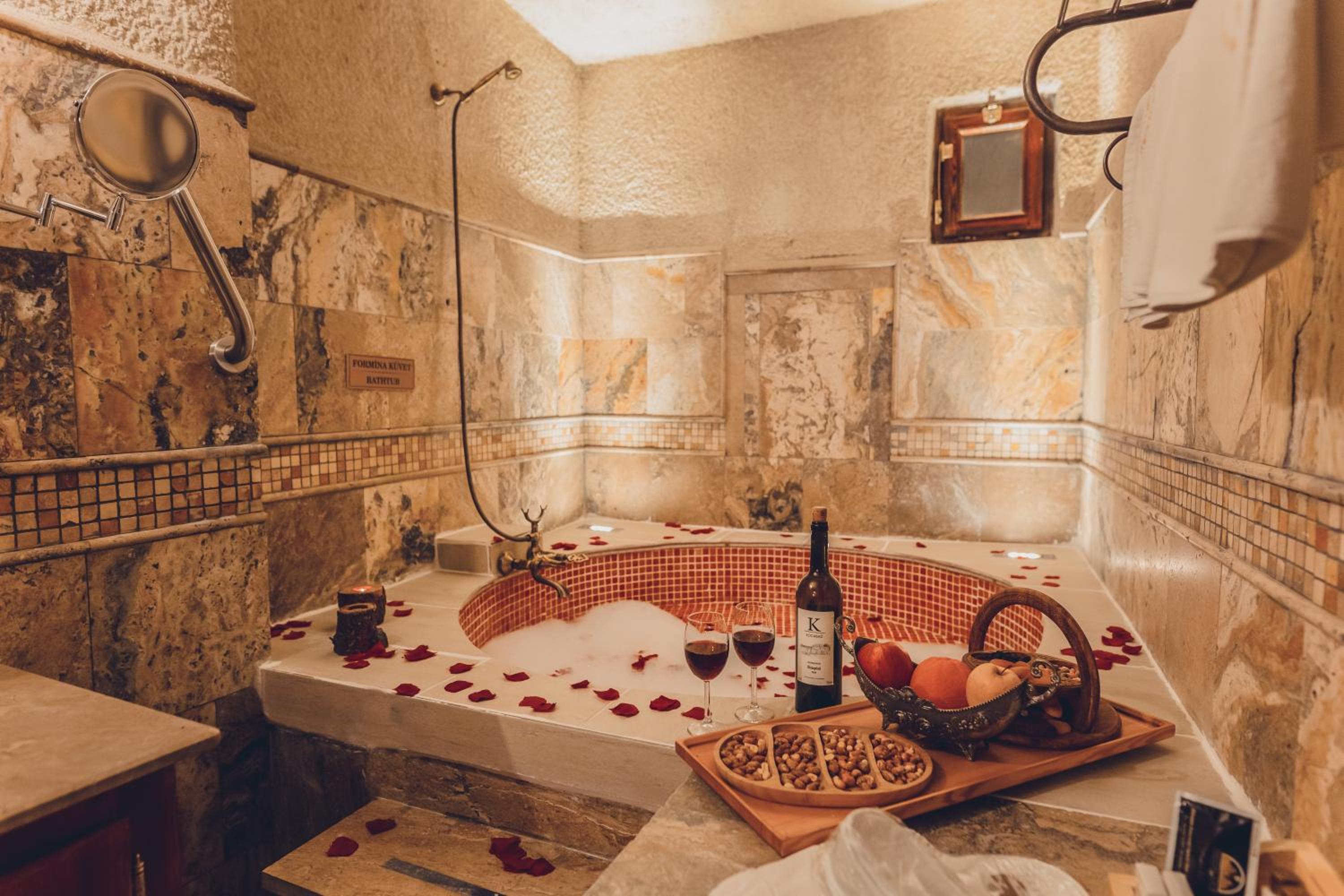 Maccan Cave Hotel - Image 60
