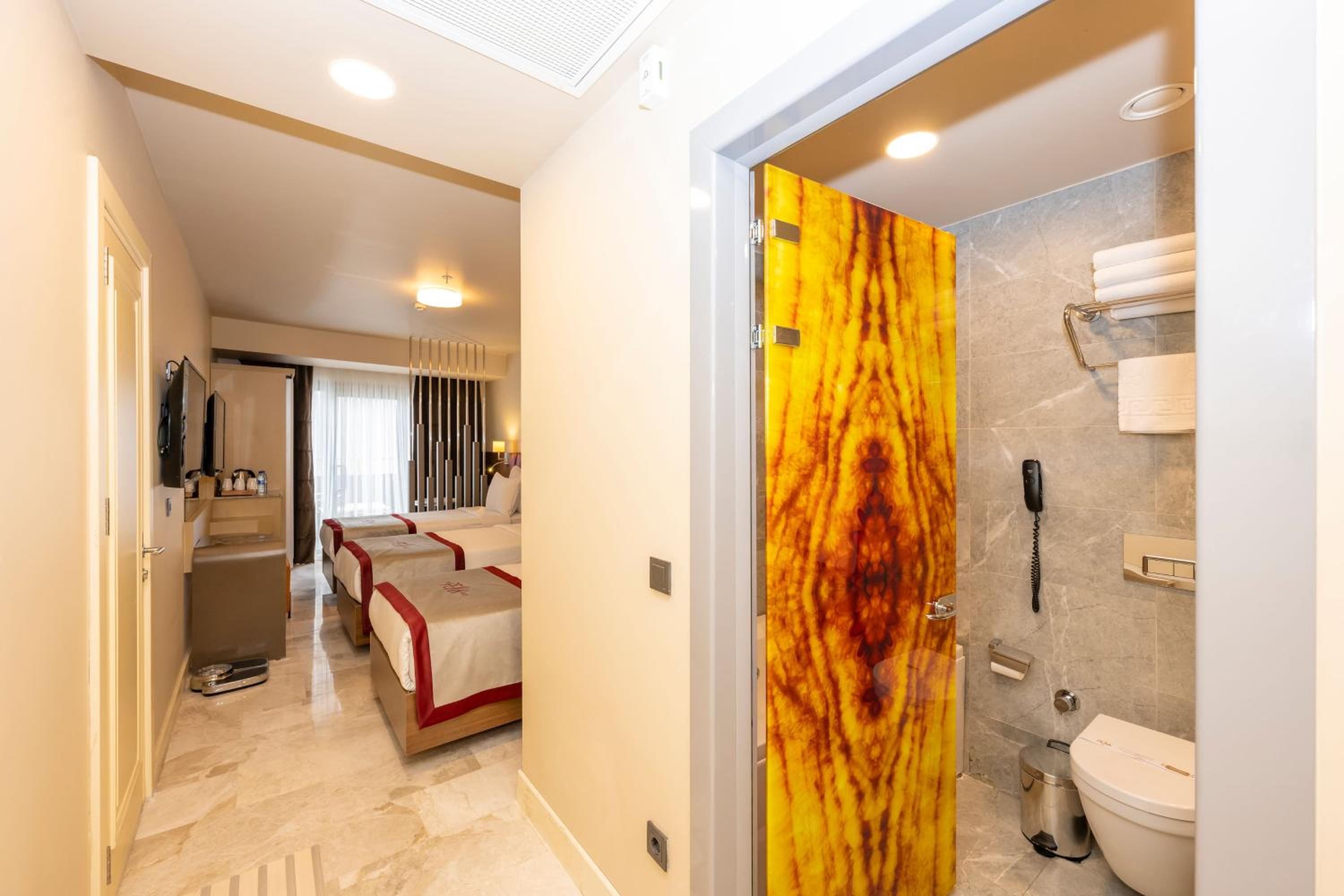 Ramada By Wyndham Istanbul Pera Taksim - Image 206