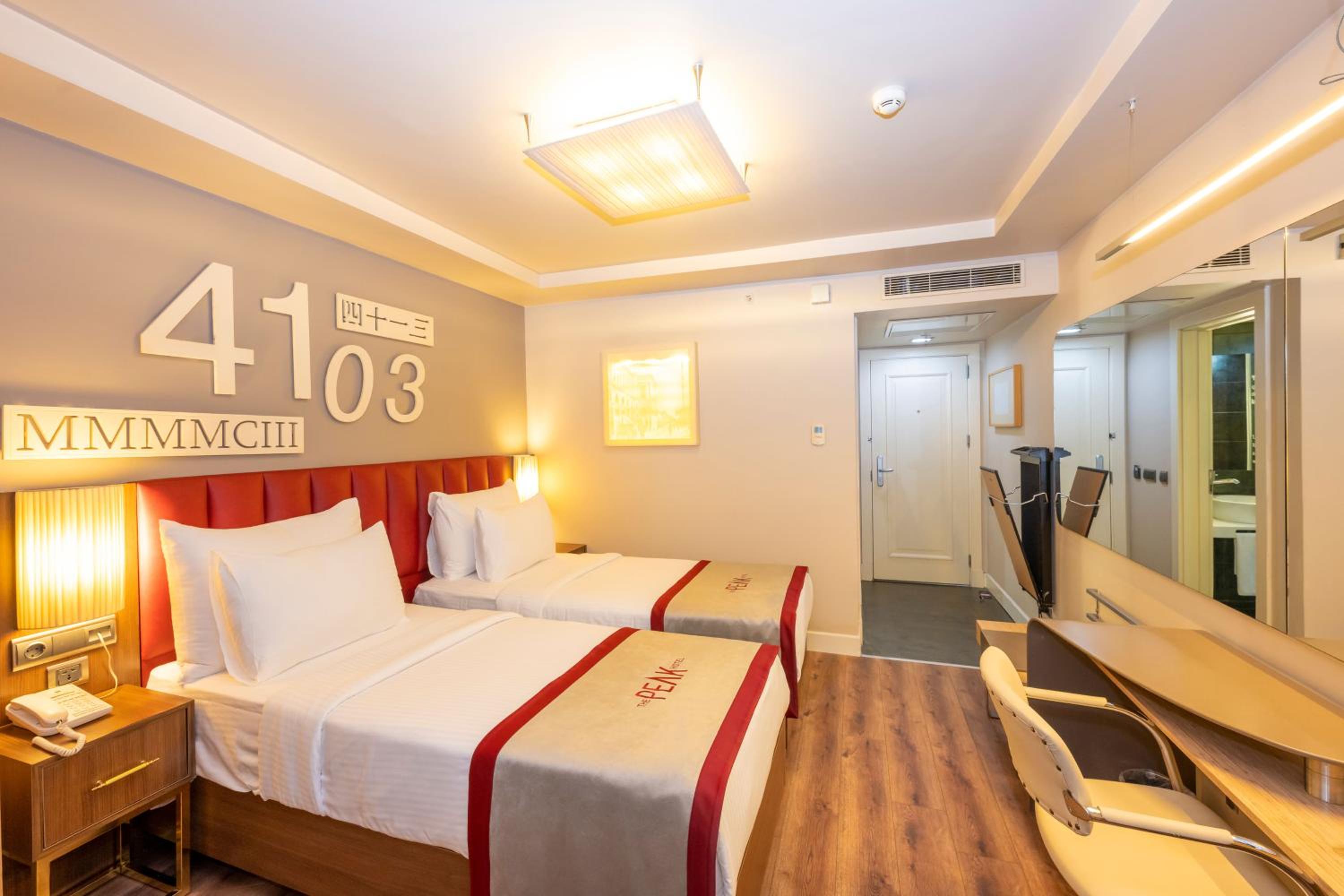 Ramada By Wyndham Istanbul Pera Taksim - Image 79