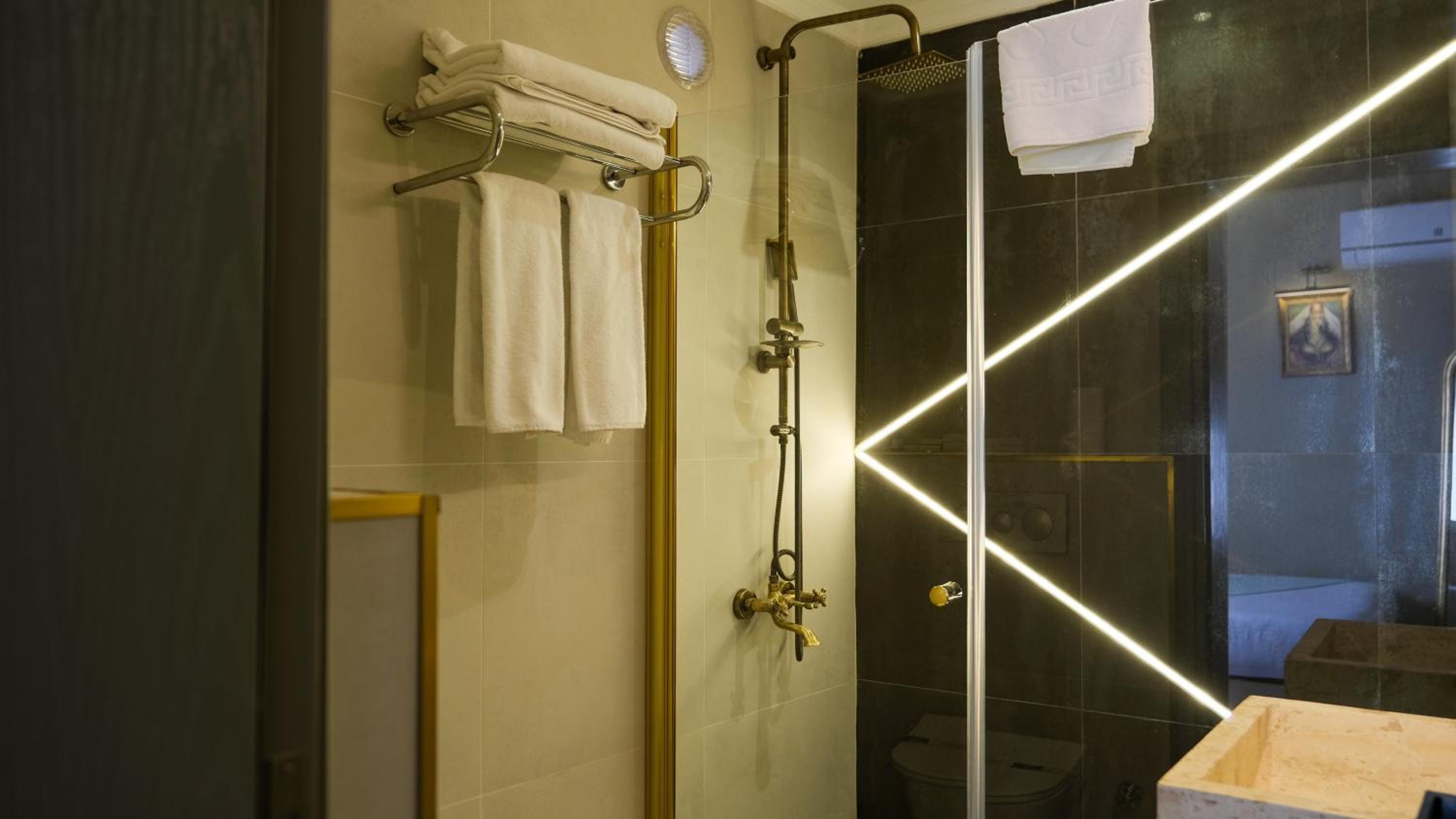 BK Boutique Hotel - Image 37